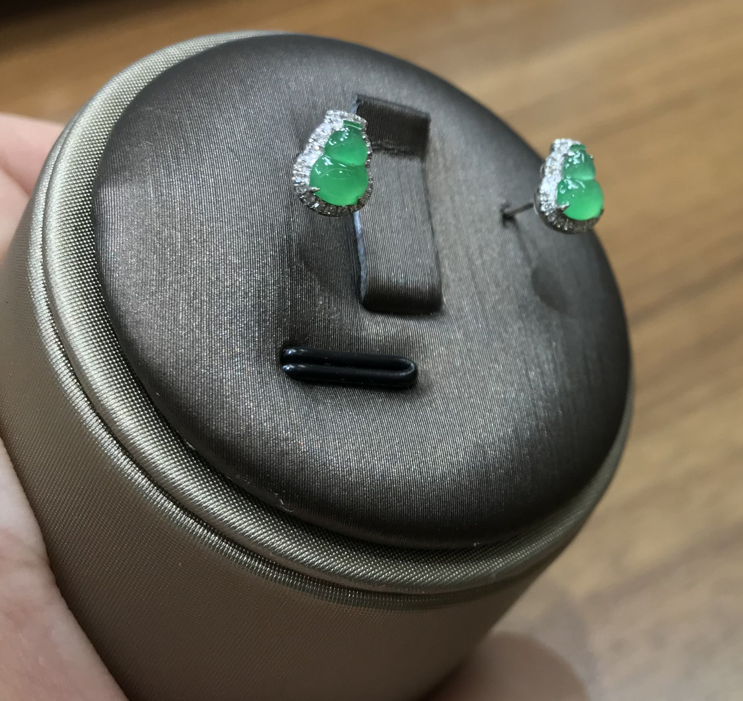 冰果綠葫蘆耳釘