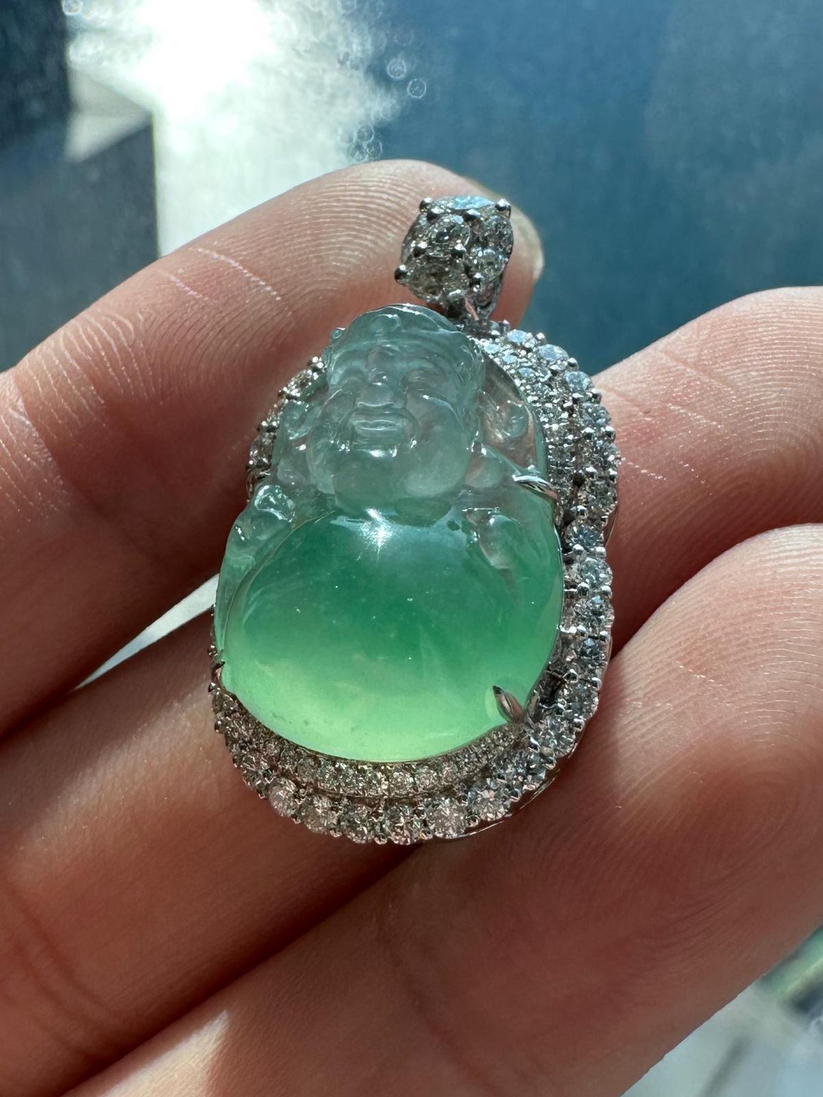 翡翠 木那藍綠財神翡翠吊墜| Rare Jadeite 藏玉軒