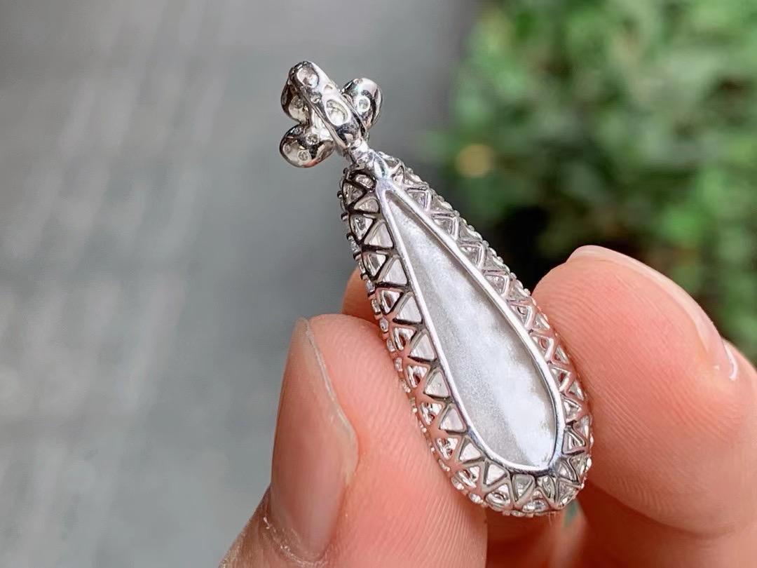 冰甜綠飄花福瓜吊墜