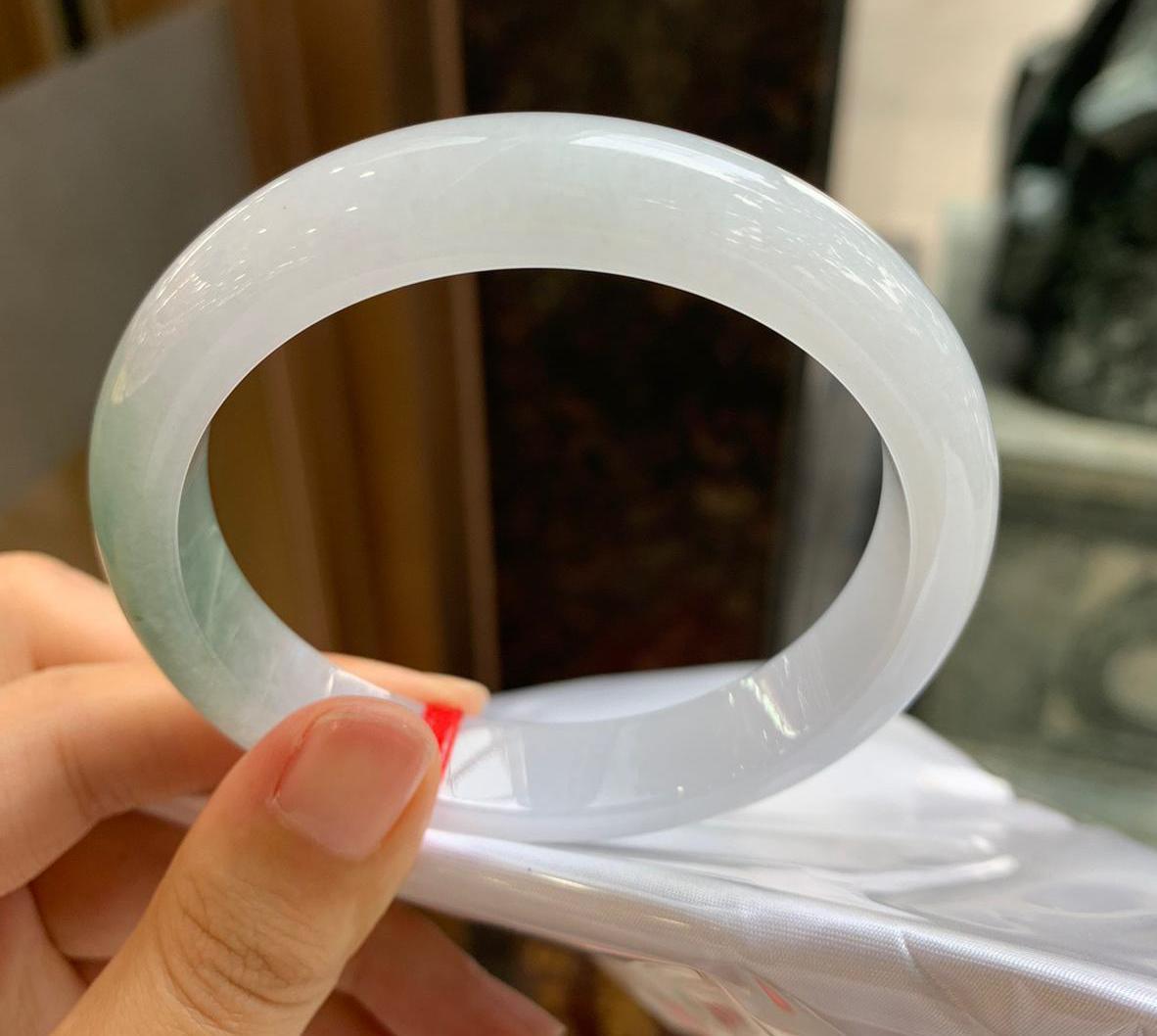 糯冰白底青平安鐲