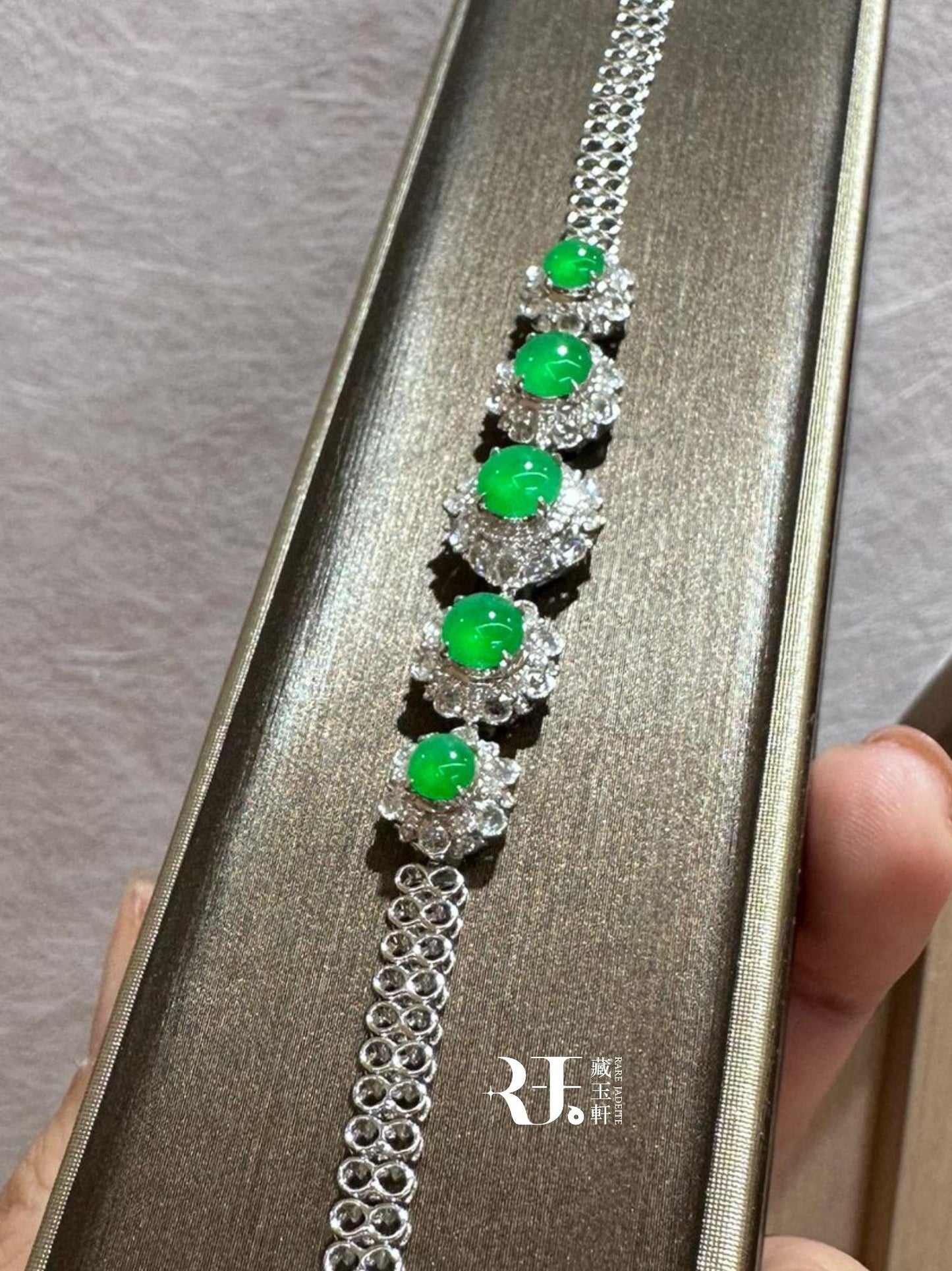 翠陽綠蛋面手鍊