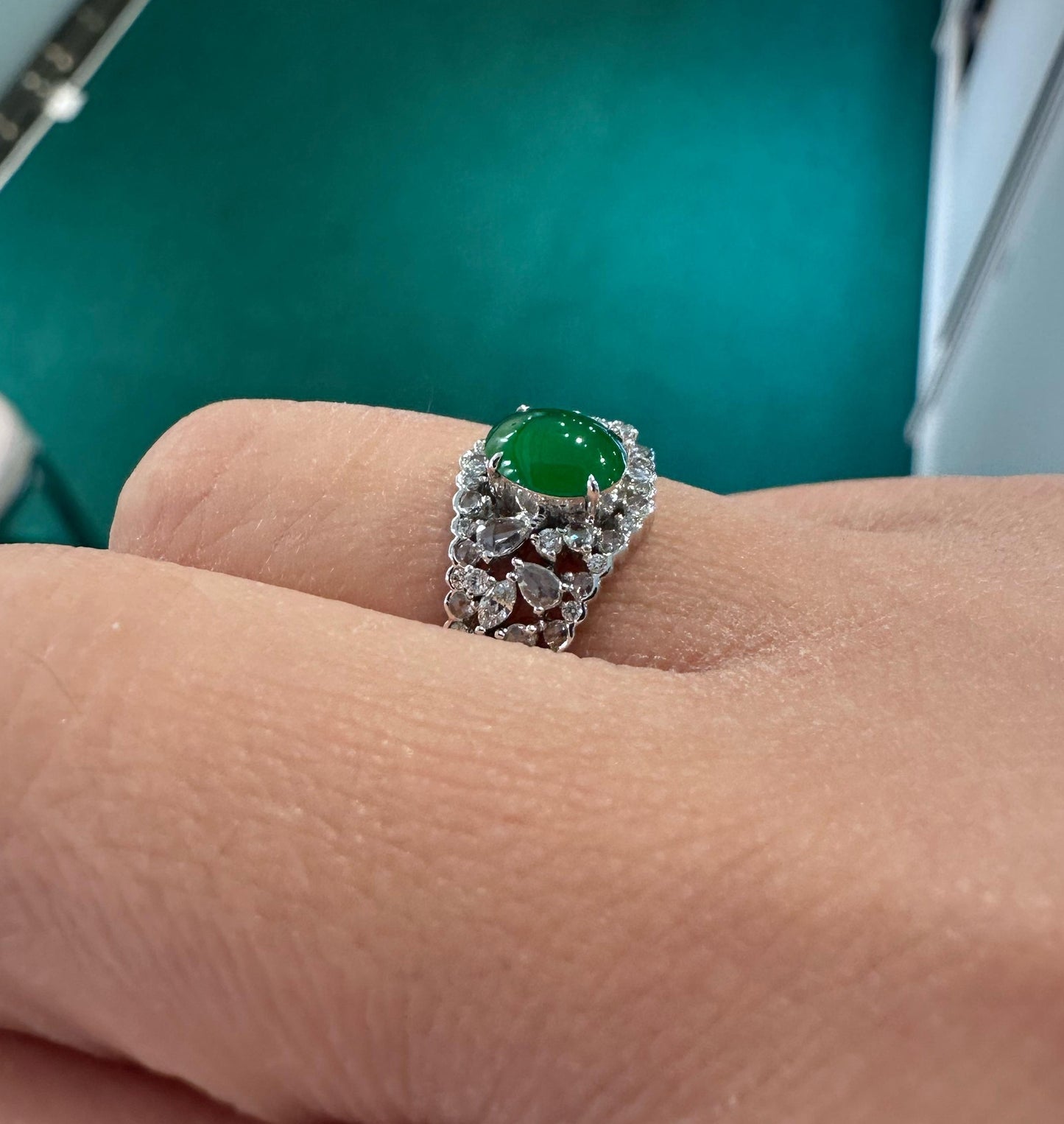 蕾絲鏤空蛋面戒指