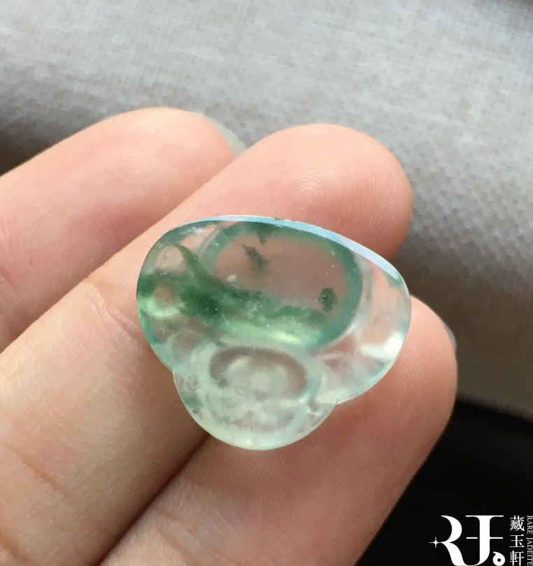 冰飄花佛公
