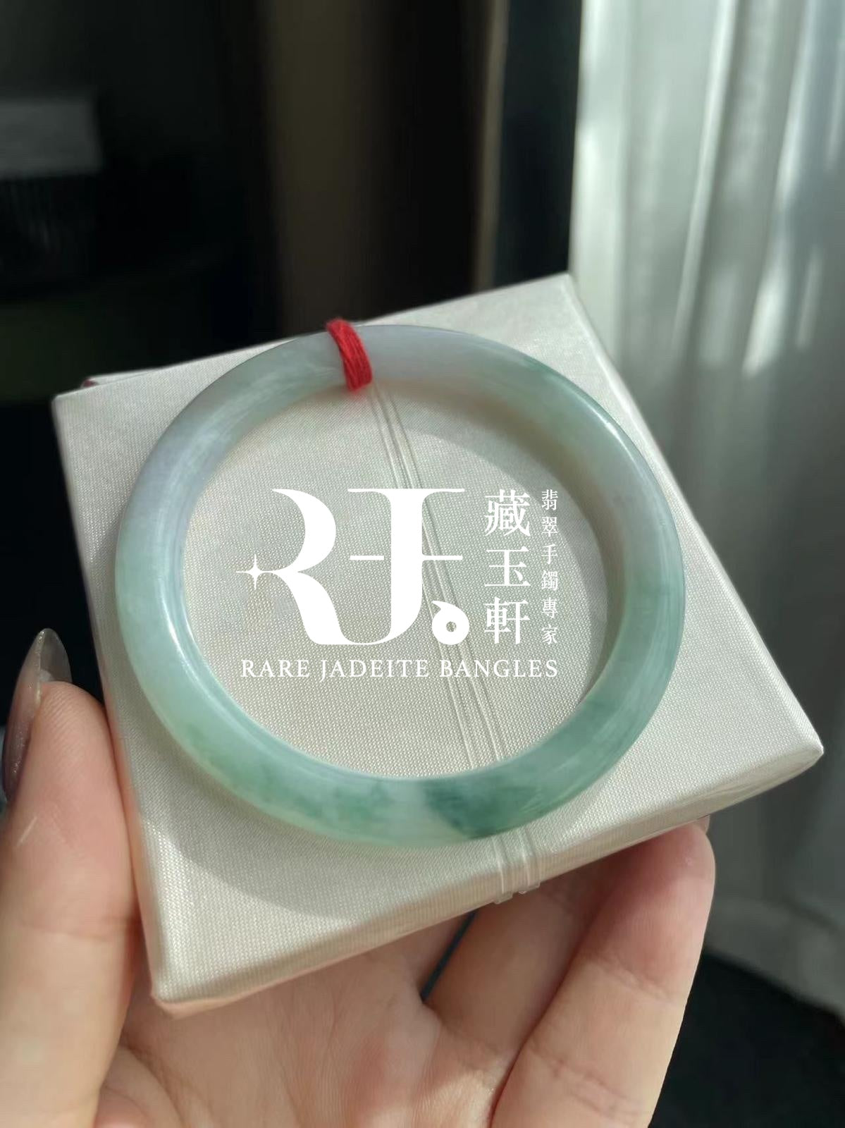 糯冰飄花福鐲