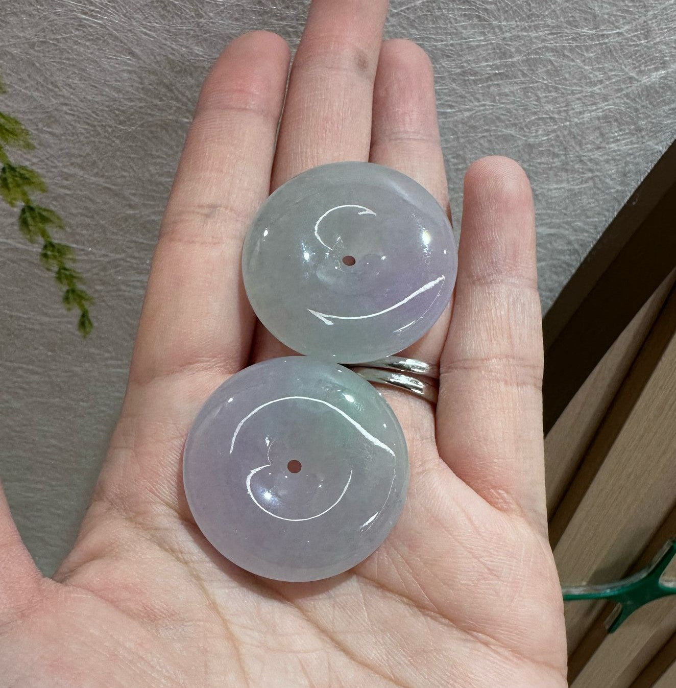 淡雅春彩平安扣