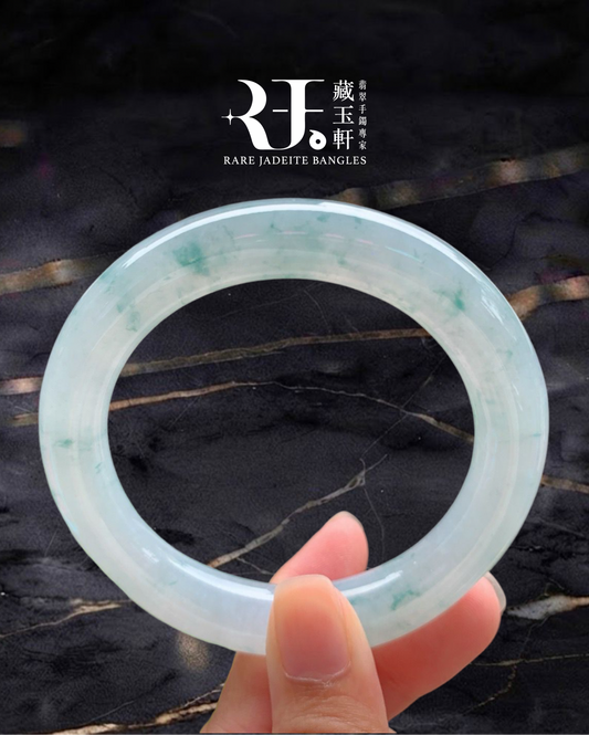 寒潭點翠