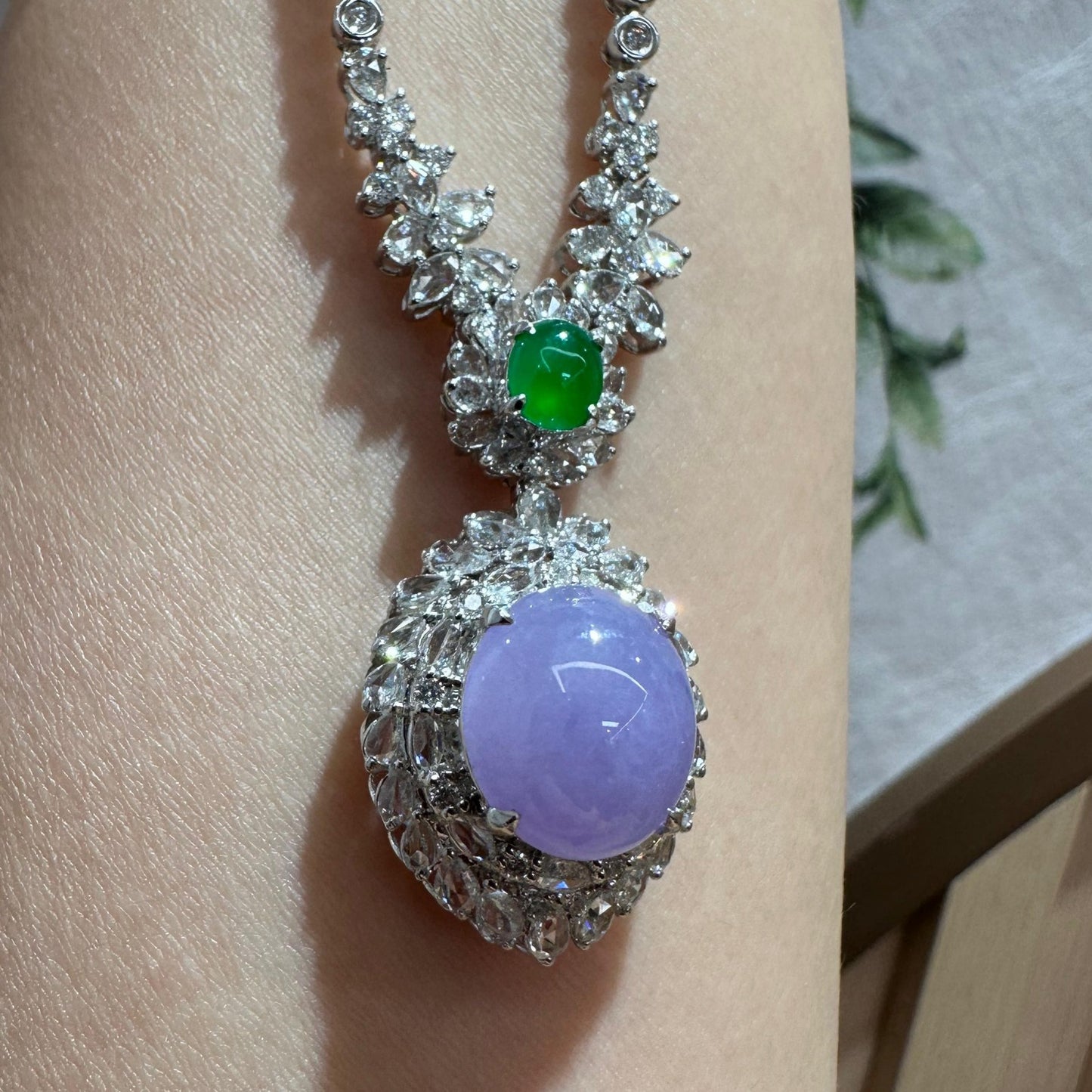 紫羅蘭蛋面項鍊