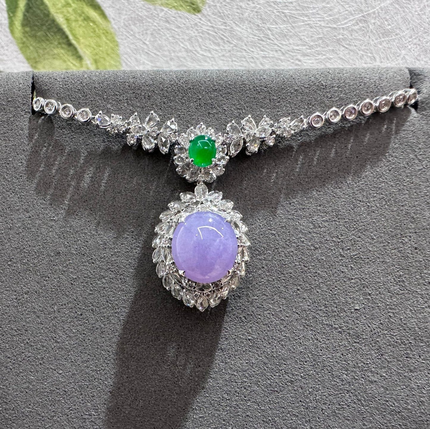 紫羅蘭蛋面項鍊