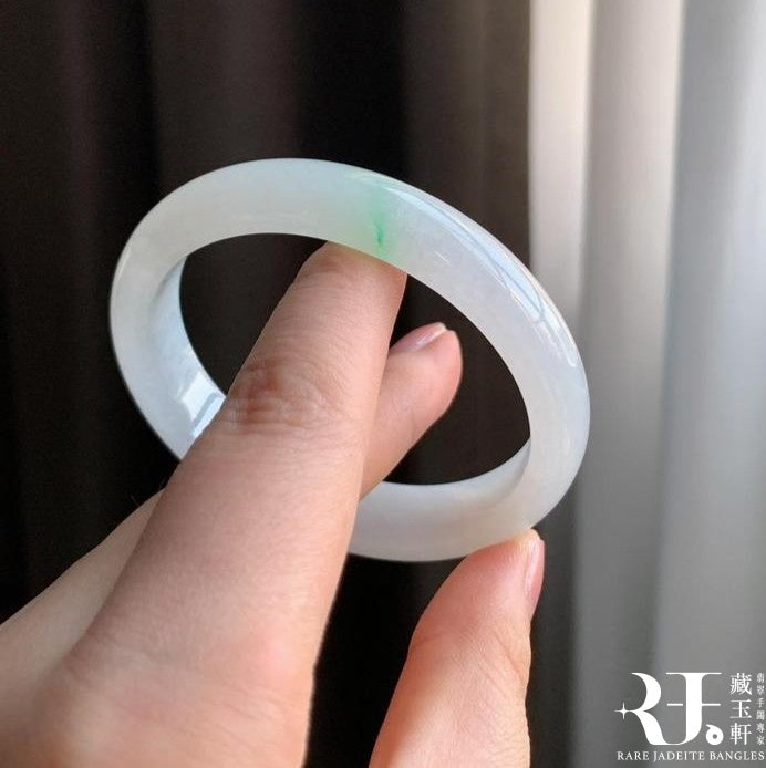 冰飄綠花貴妃鐲