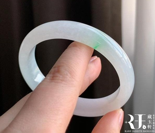 冰飄綠花貴妃鐲