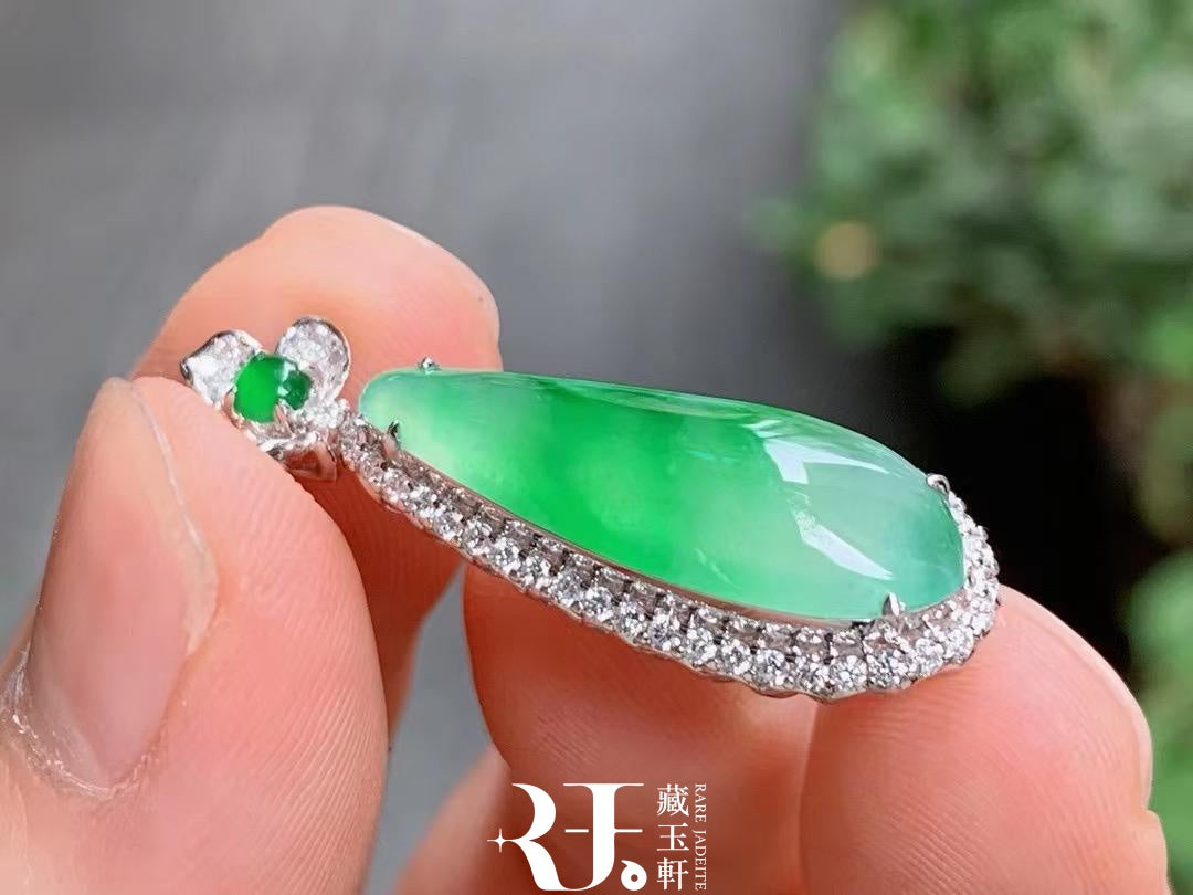 冰甜綠飄花福瓜吊墜