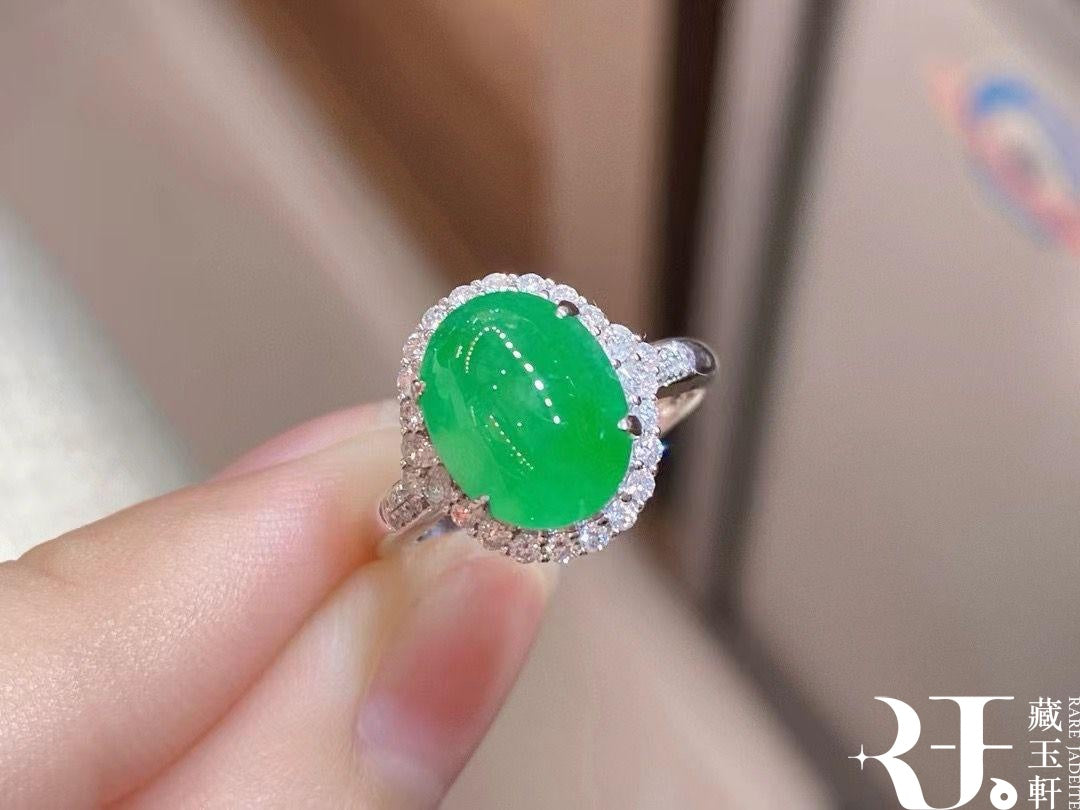 高冰翠綠蛋面戒指