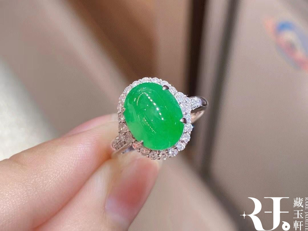 高冰翠綠蛋面戒指