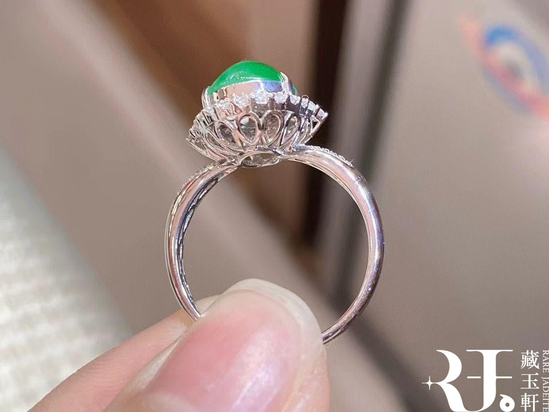 高冰翠綠蛋面戒指