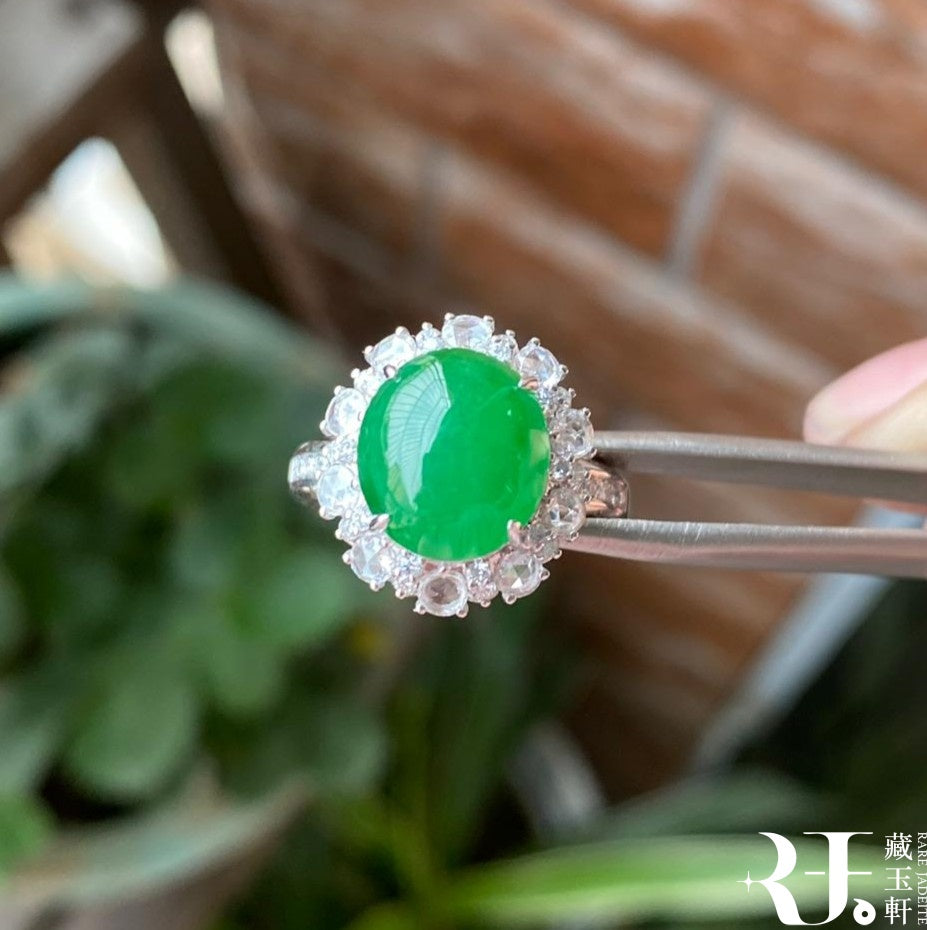 冰辣綠蛋面戒指
