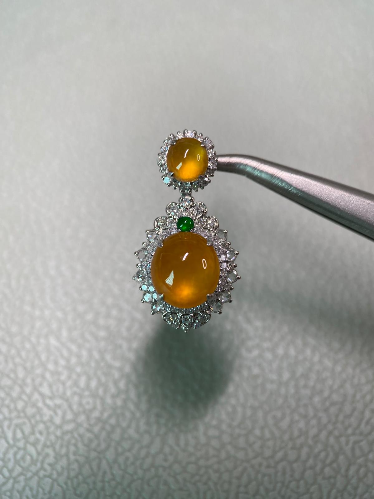 冰黃翡蛋面吊墜