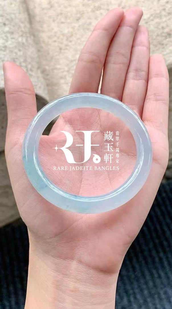 晴綠飄花福鐲