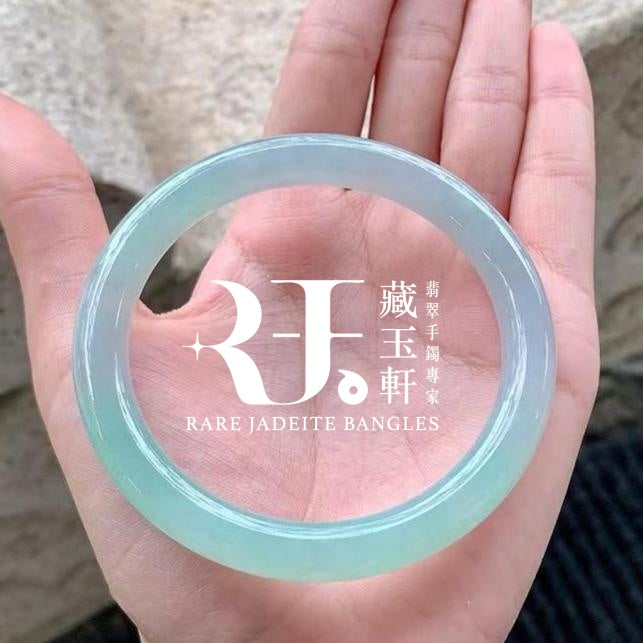 晴綠飄花福鐲