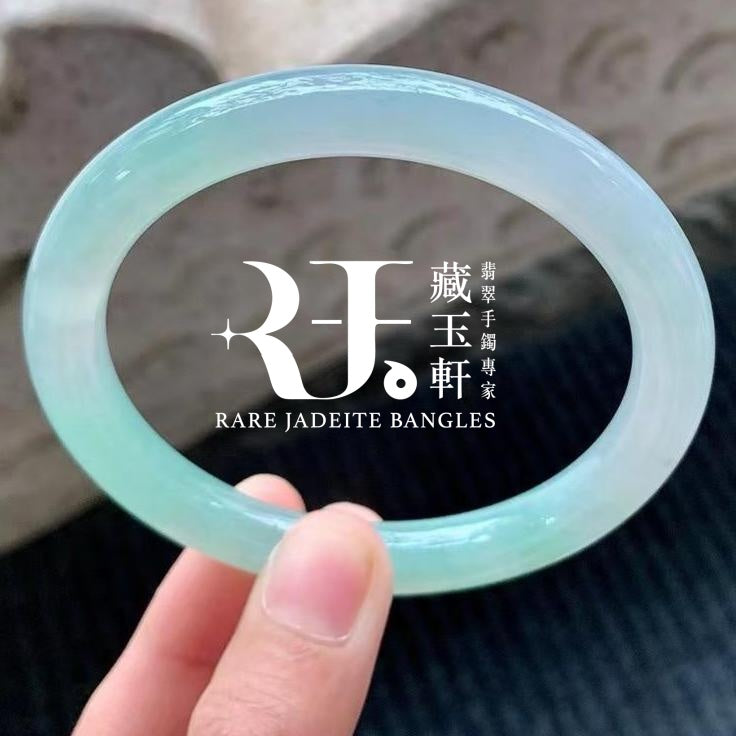 晴綠飄花福鐲