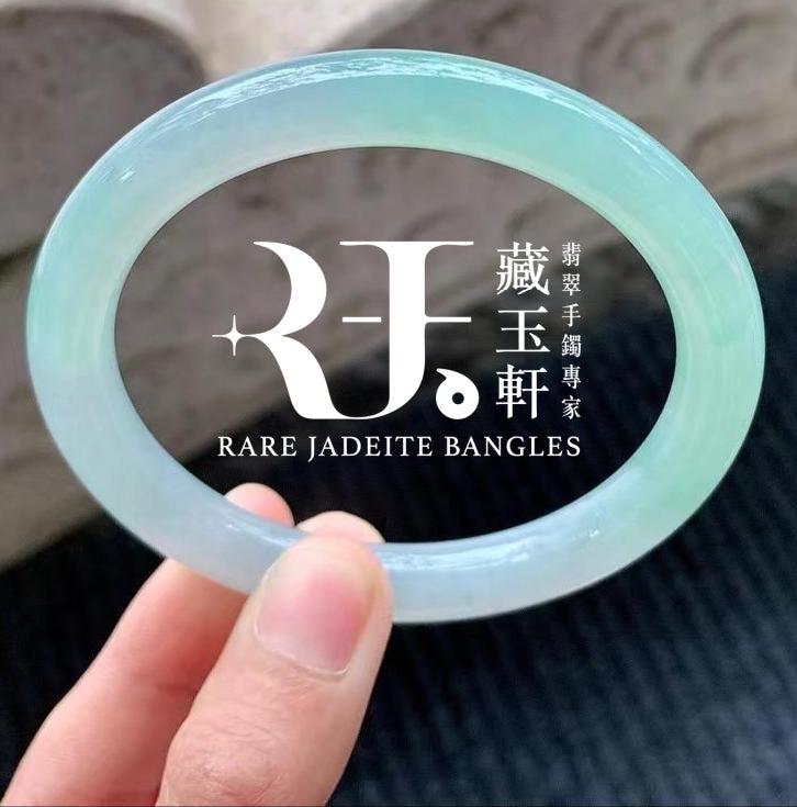 晴綠飄花福鐲
