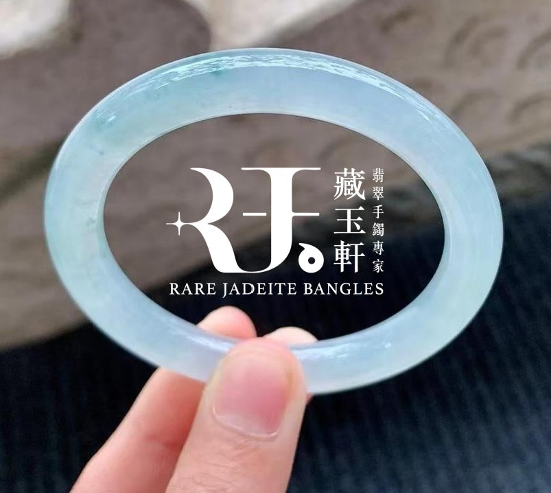 晴綠飄花福鐲