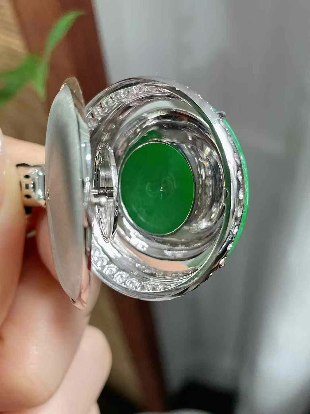 冰滿綠大平安扣