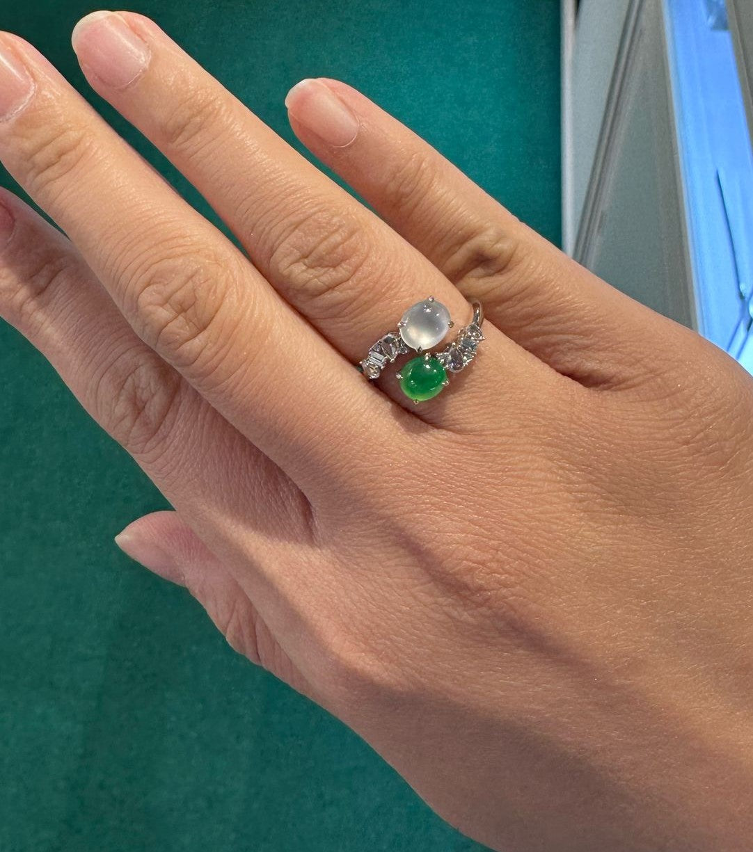 精緻雙彩蛋面戒