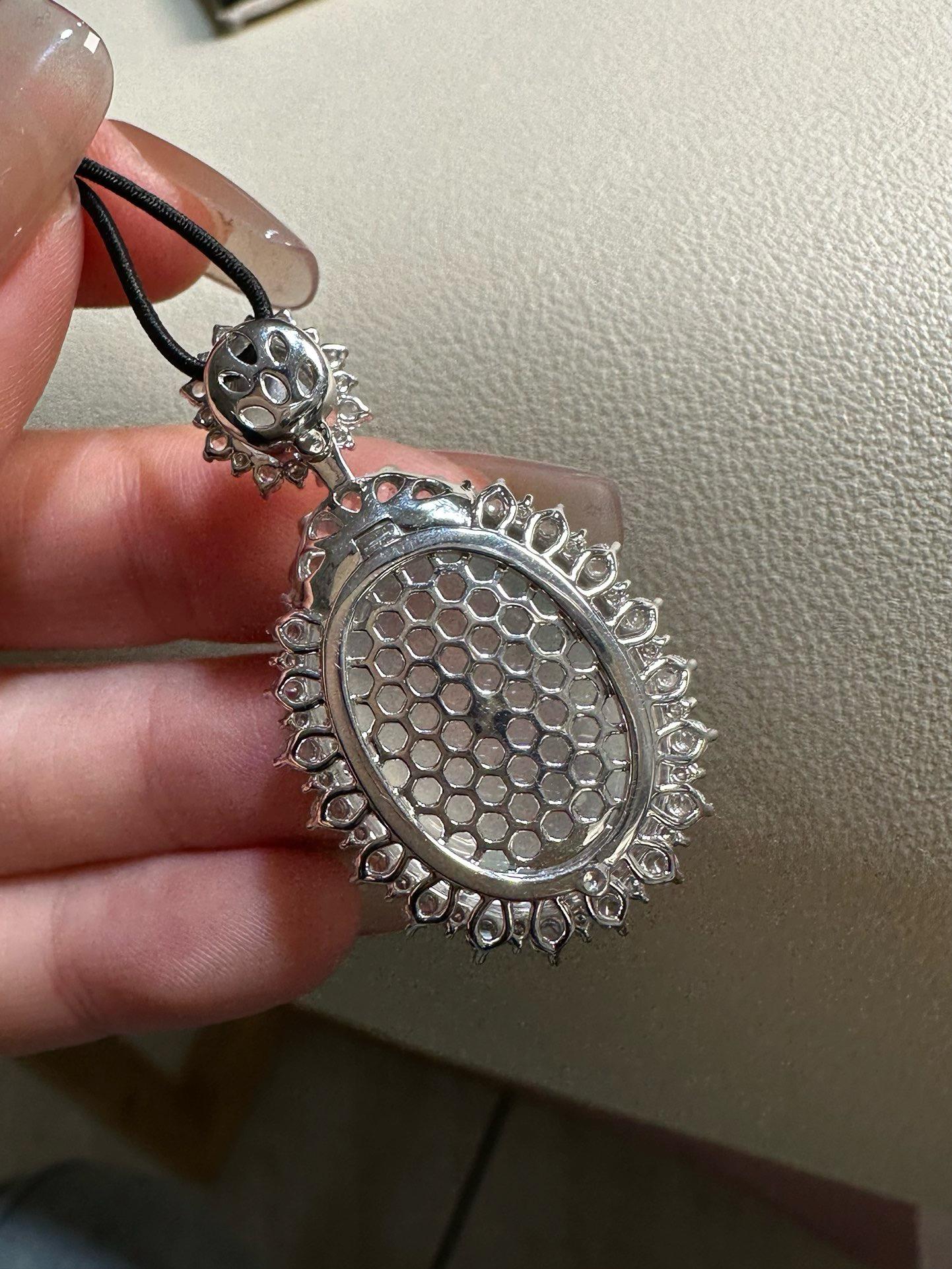 白月光鴿子蛋吊墜