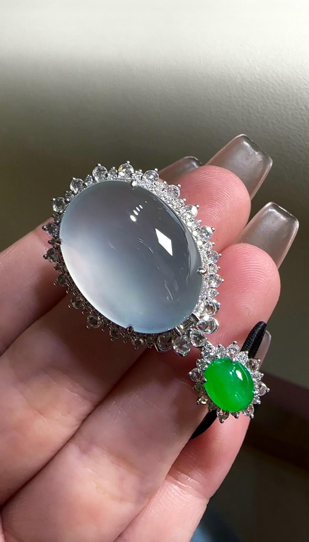 白月光鴿子蛋吊墜