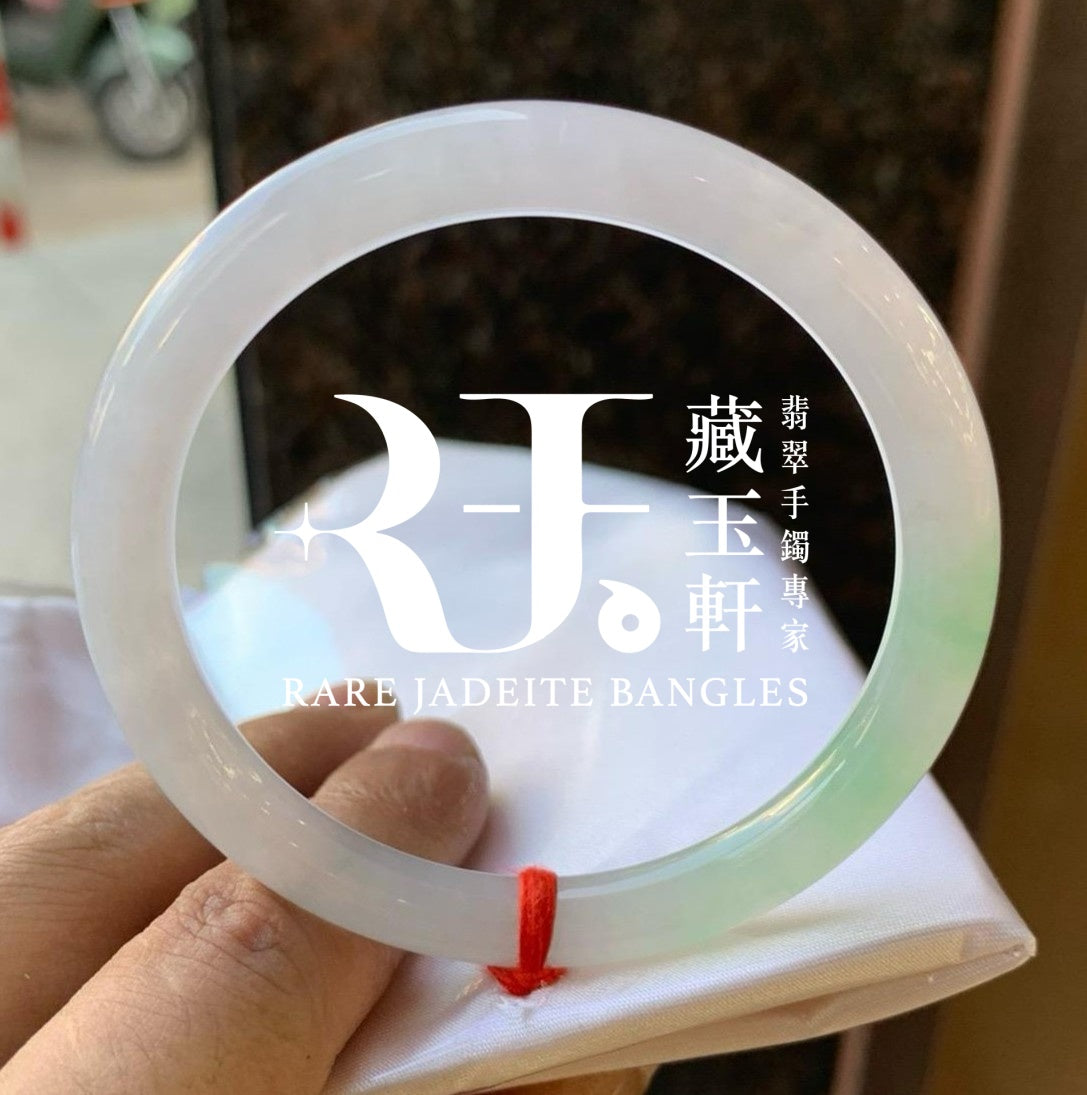 冰晴綠翡翠福鐲