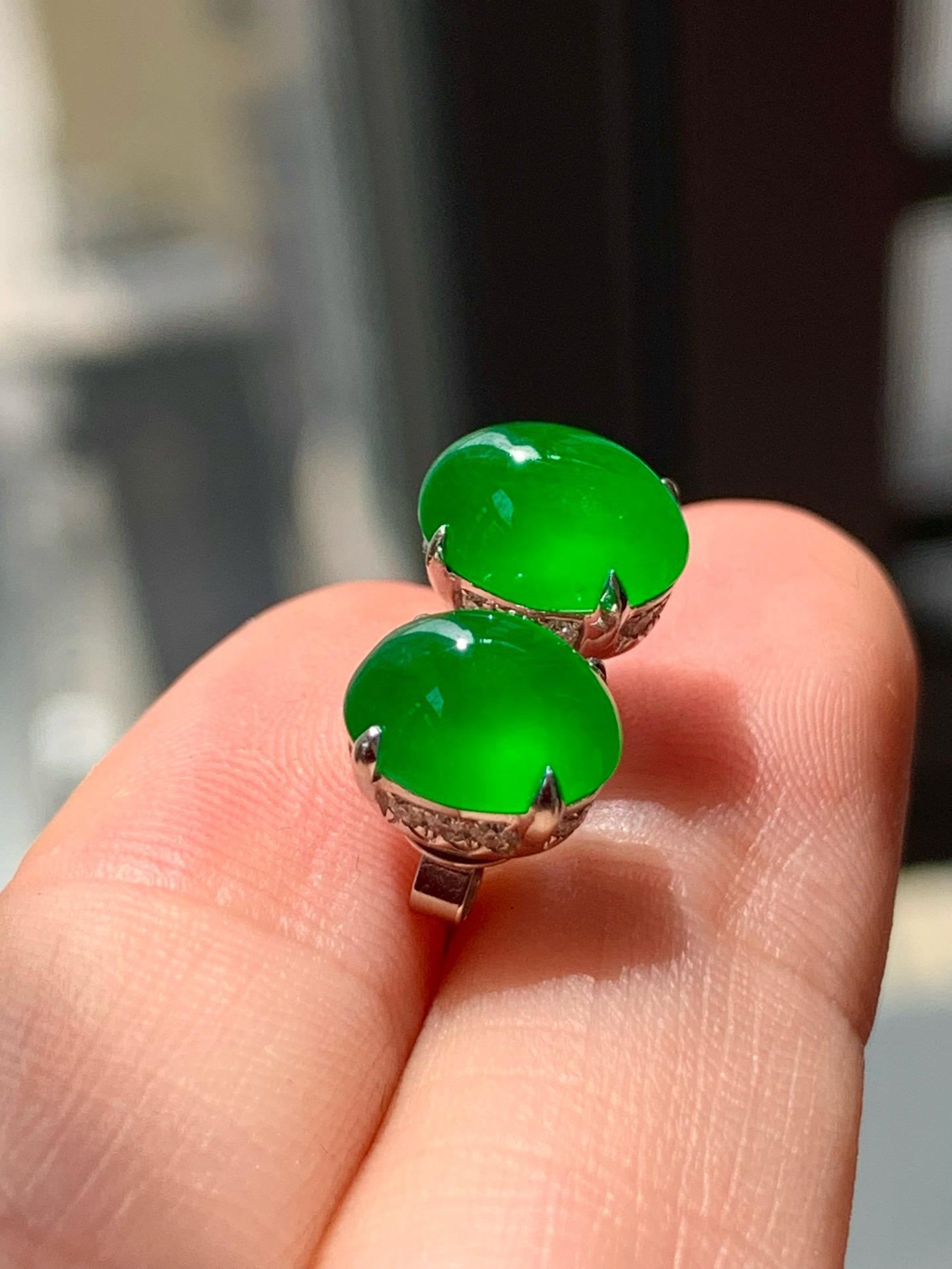 簡鑲綠蛋翡翠耳釘