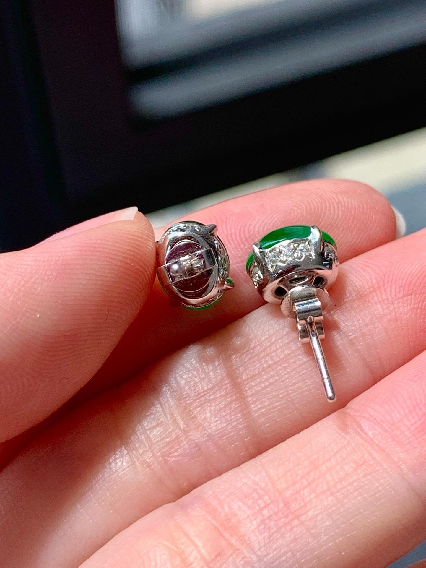 簡鑲綠蛋翡翠耳釘