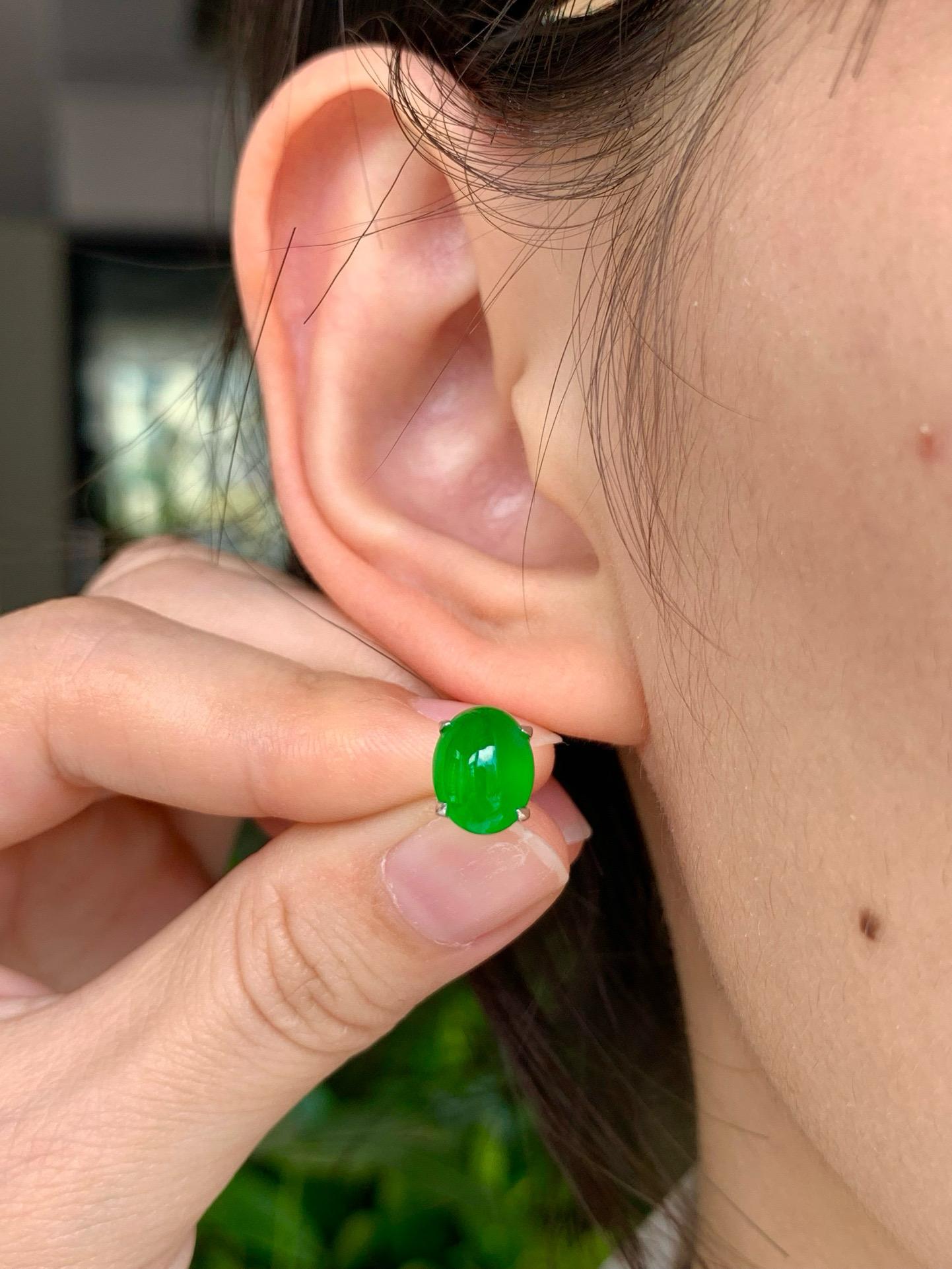 簡鑲綠蛋翡翠耳釘