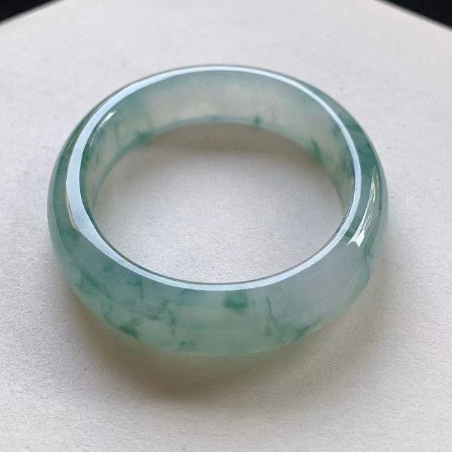 水草飄花貴妃鐲