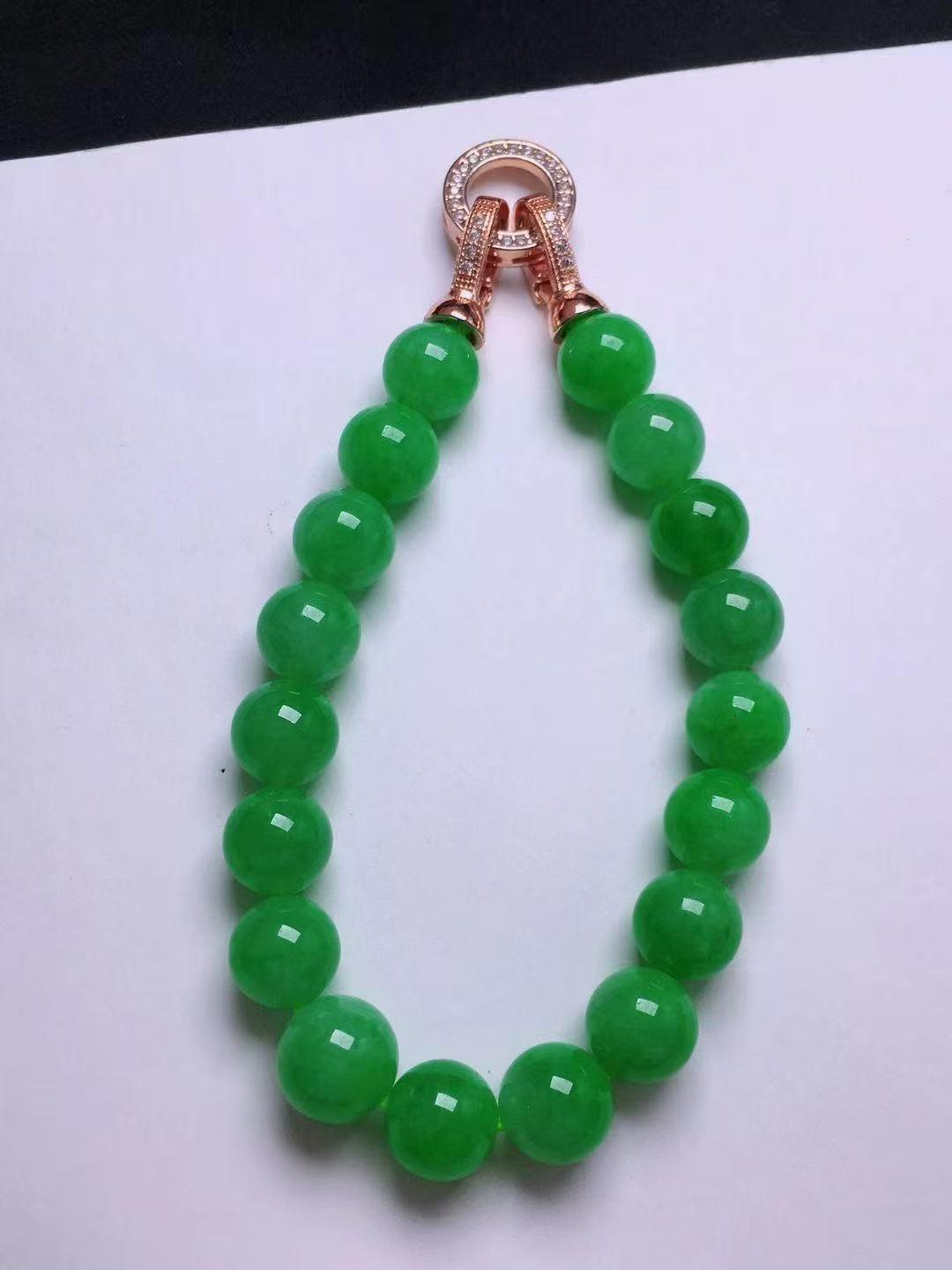 高冰滿綠翡翠手串