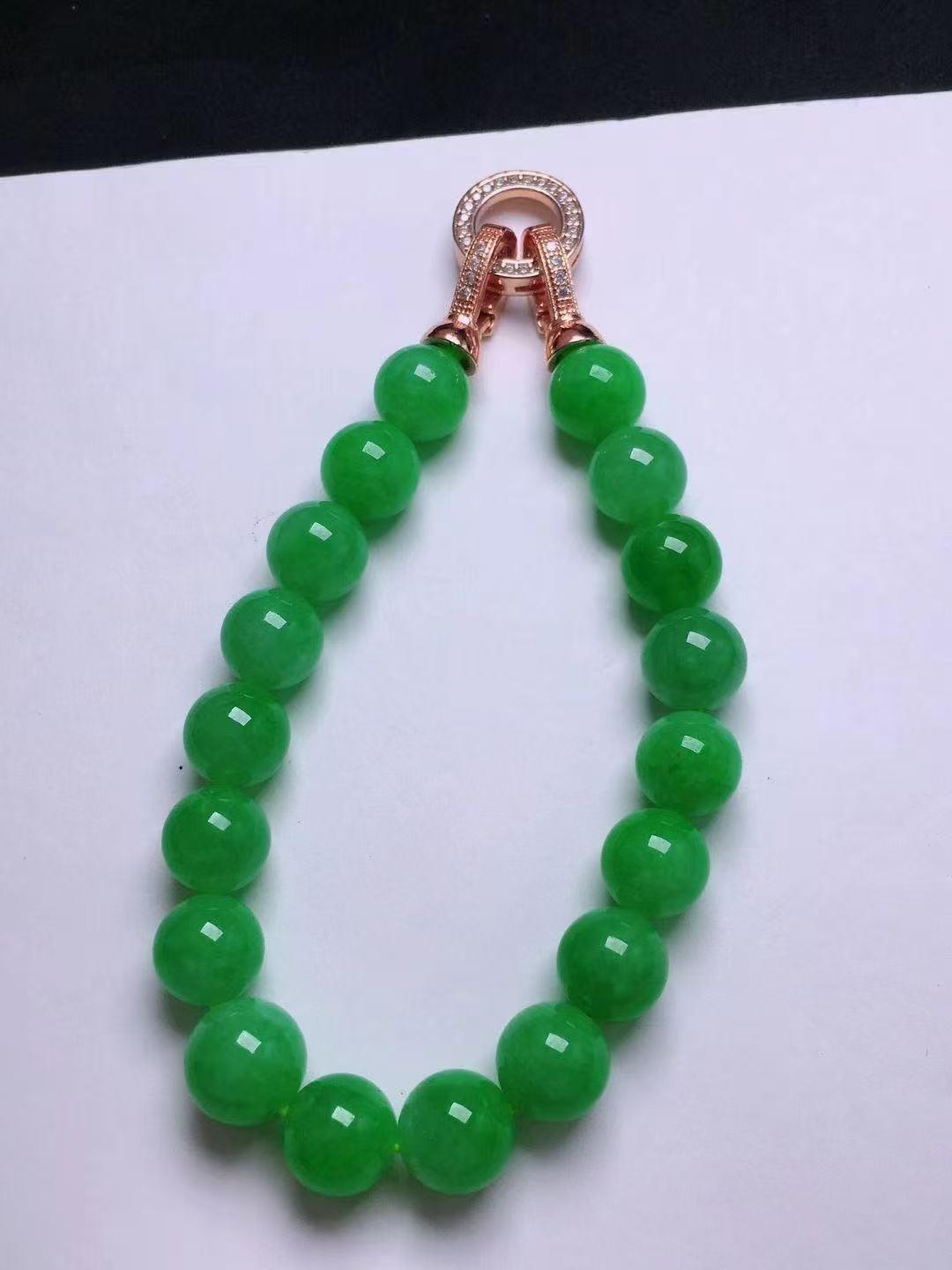 高冰滿綠翡翠手串