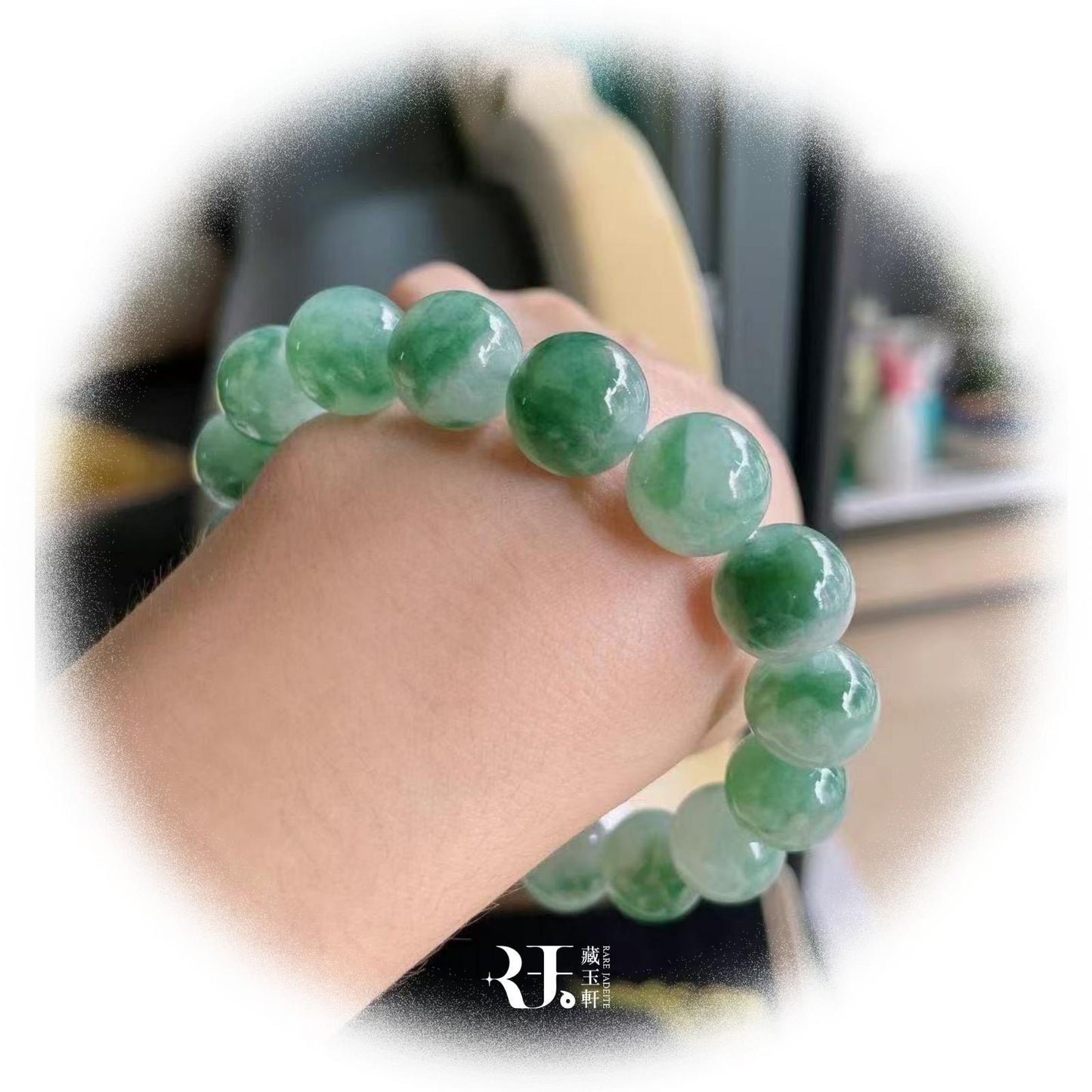 冰飄花翡翠手串