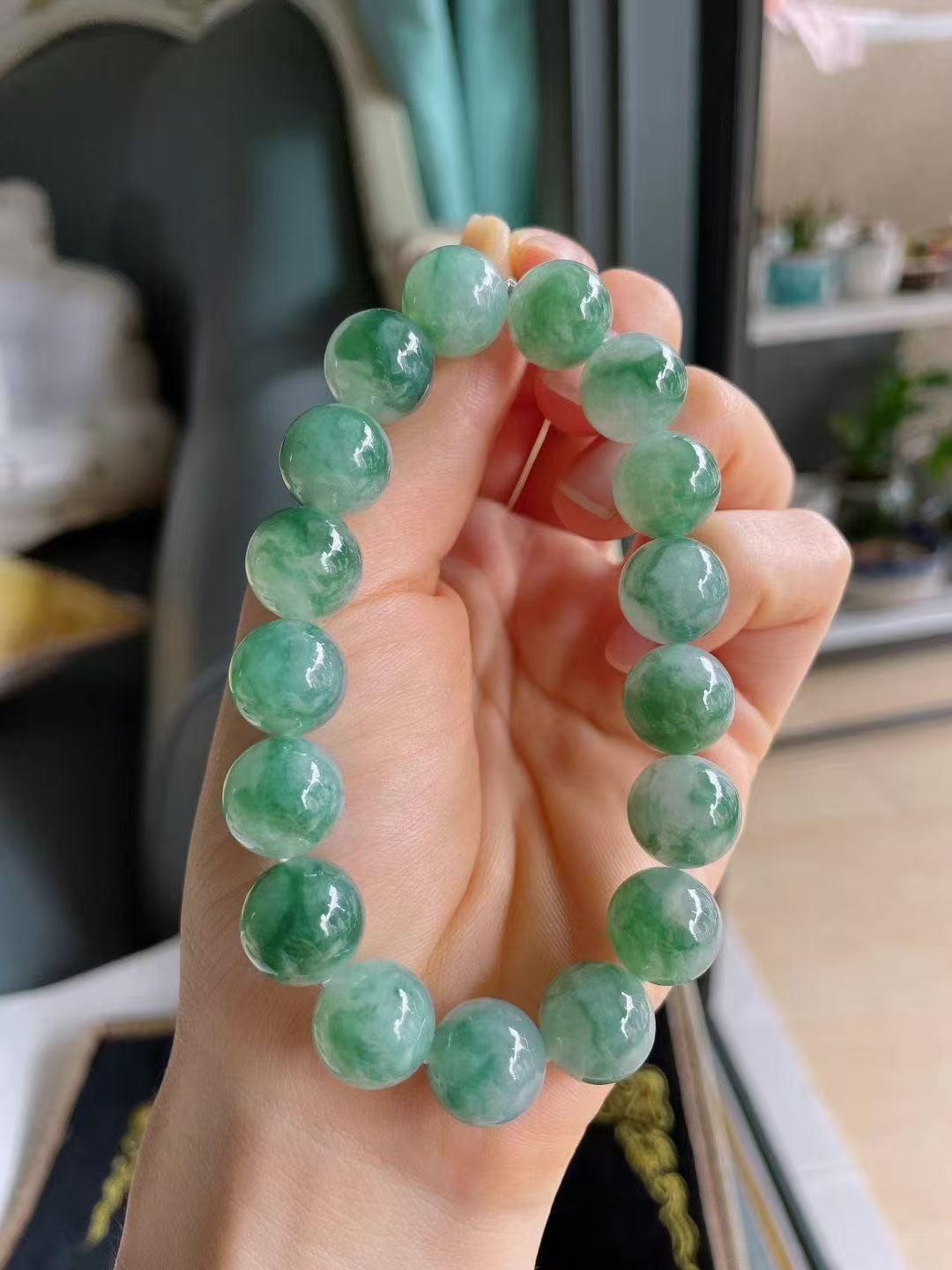 冰飄花翡翠手串