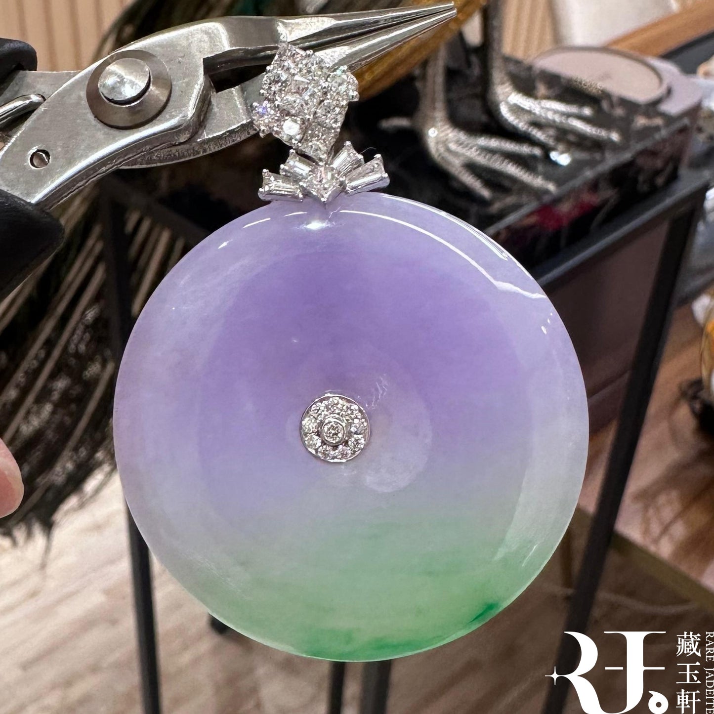 鮮豔春彩平安扣