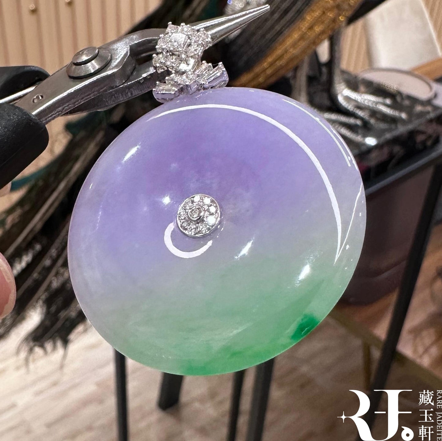 鮮豔春彩平安扣