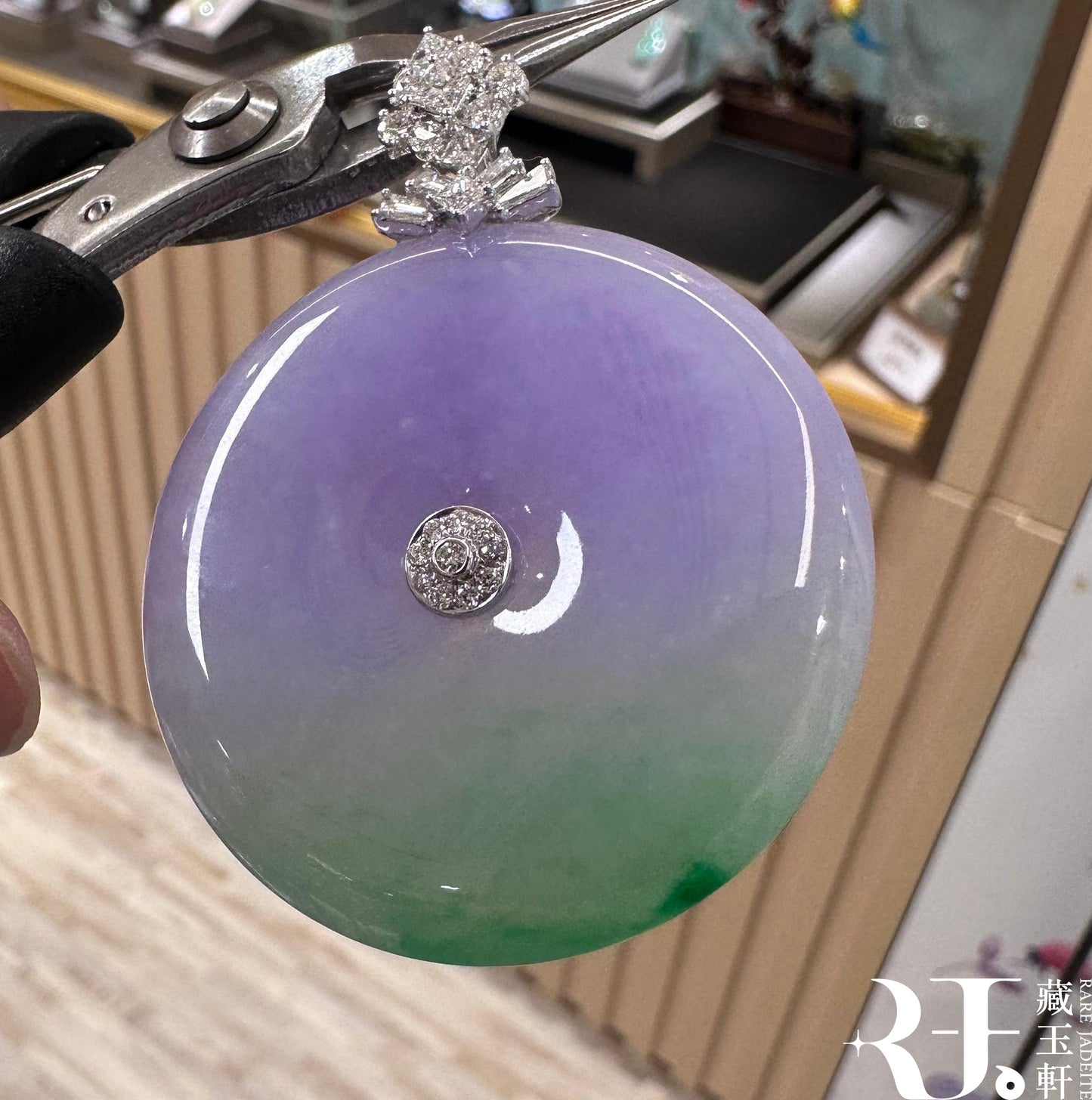 鮮豔春彩平安扣