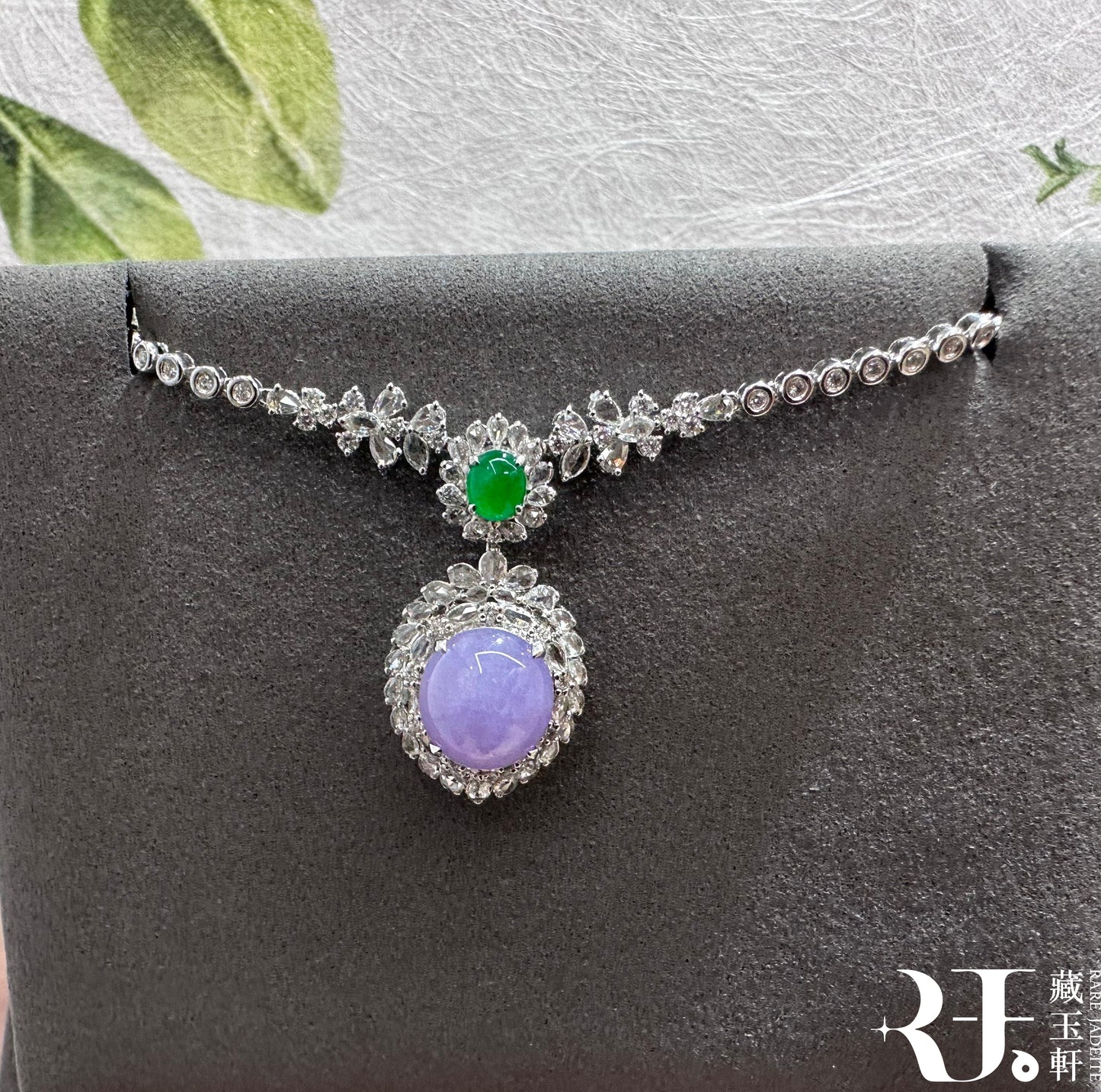 紫羅蘭蛋面項鍊