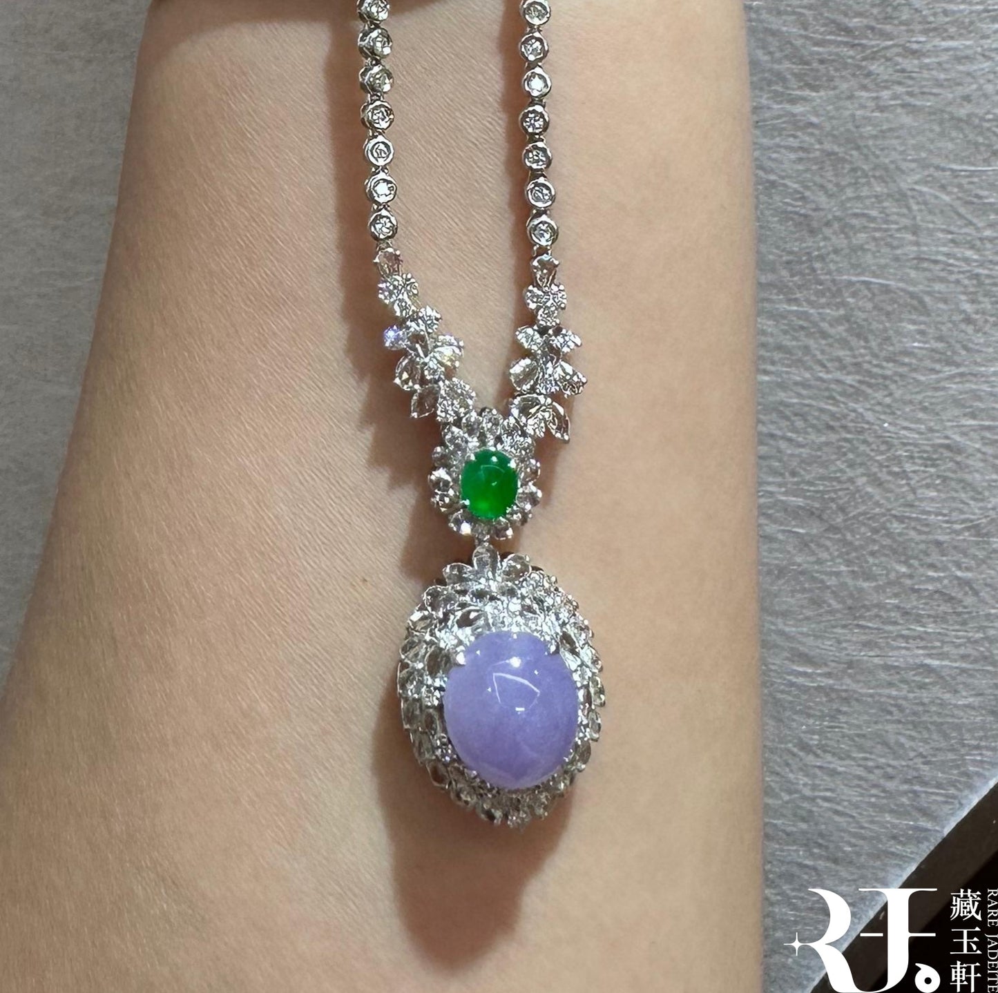紫羅蘭蛋面項鍊