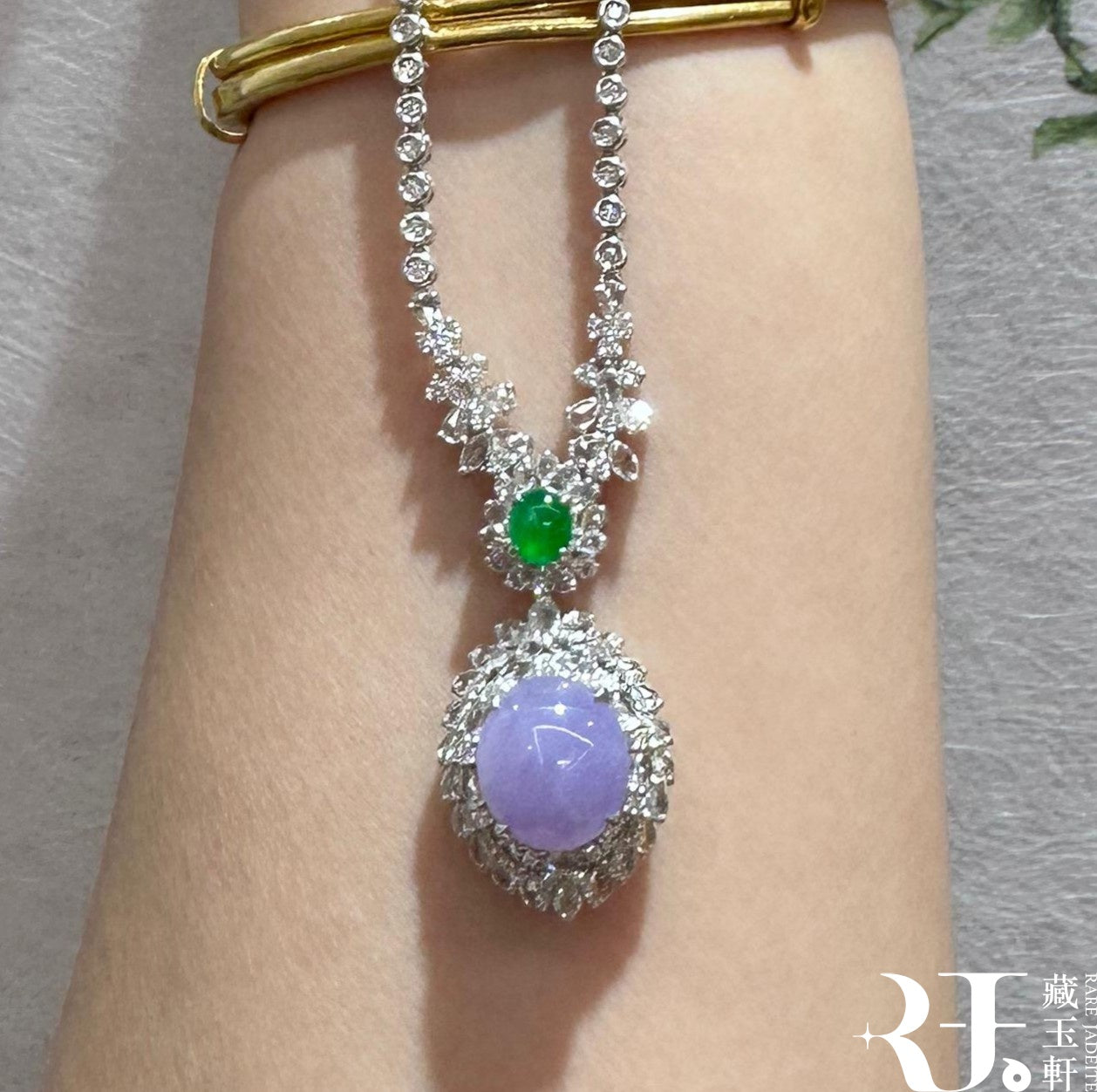 紫羅蘭蛋面項鍊