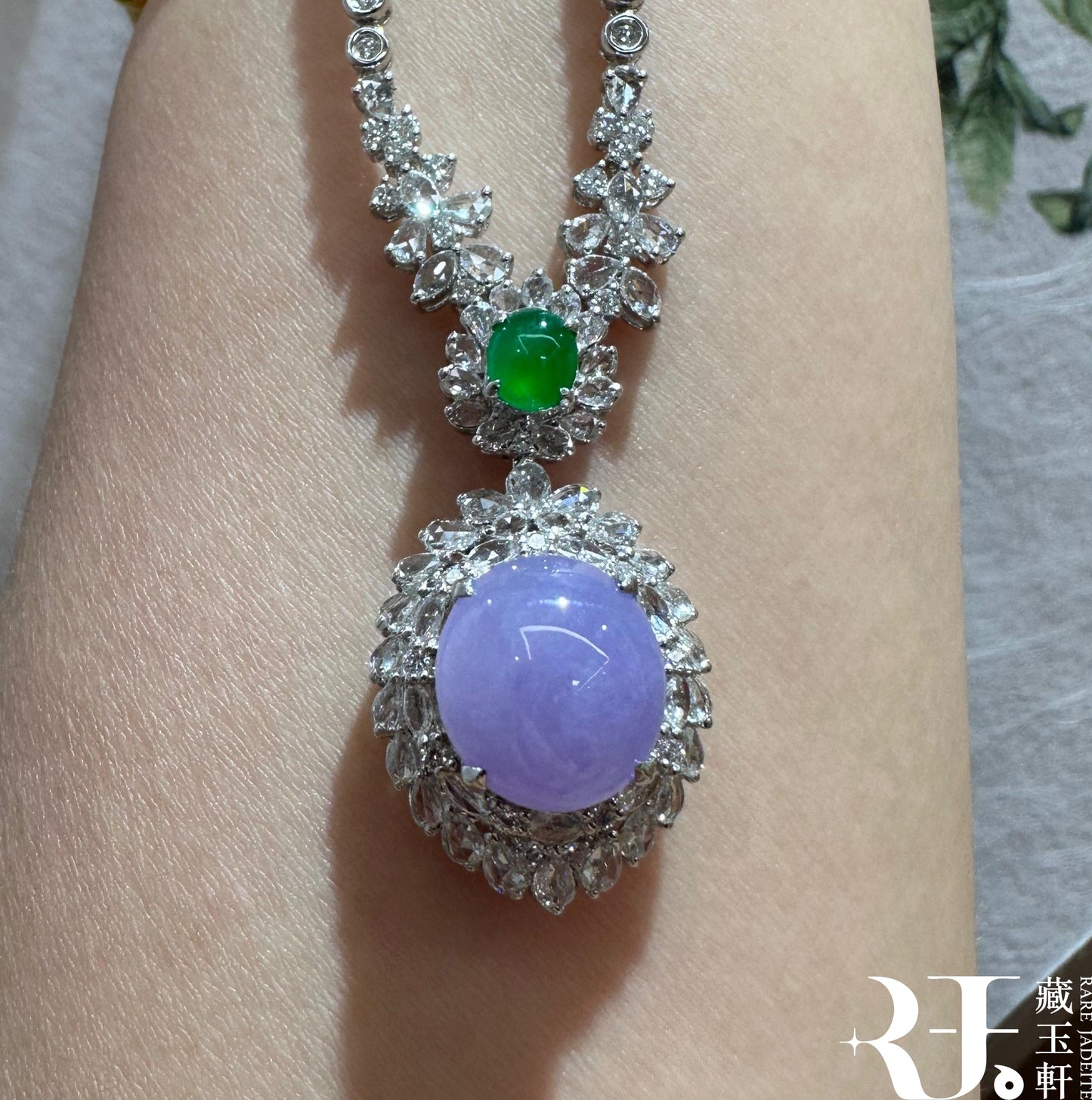 紫羅蘭蛋面項鍊