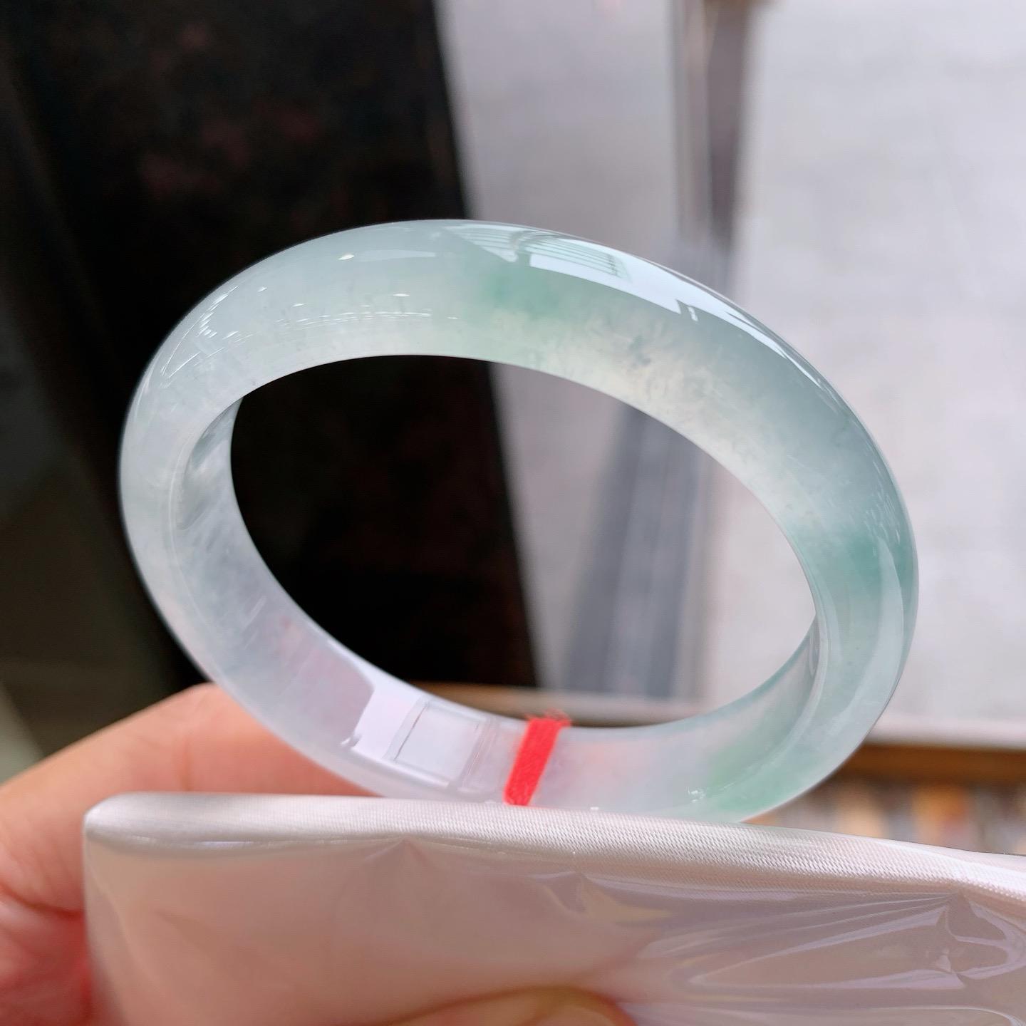 冰晴飄花貴妃鐲