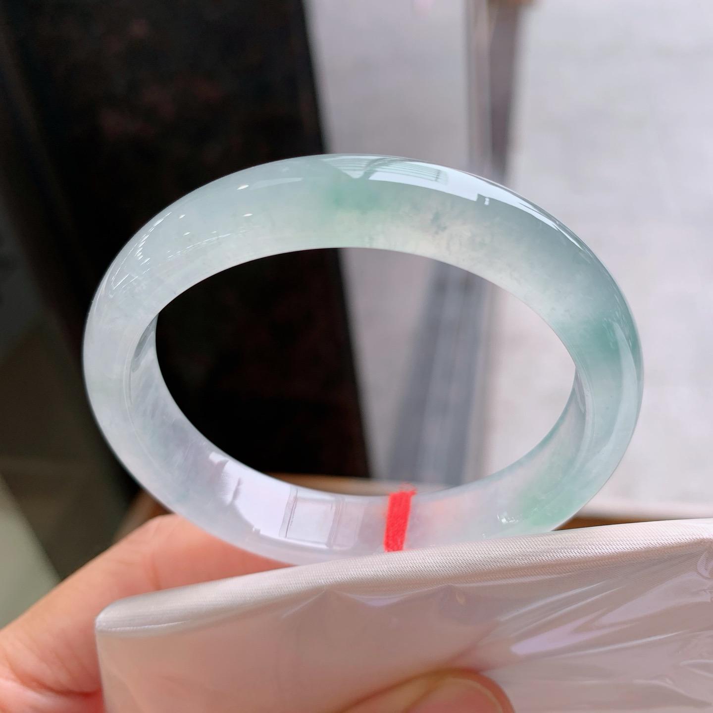 冰晴飄花貴妃鐲