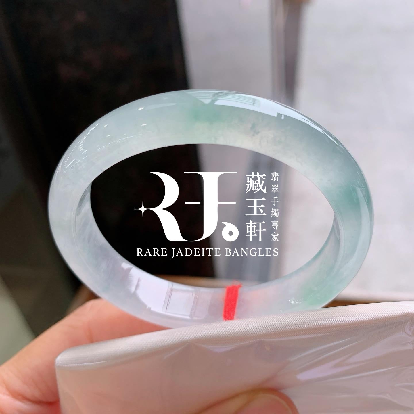 冰晴飄花貴妃鐲