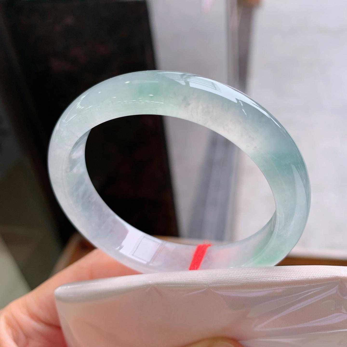 冰晴飄花貴妃鐲