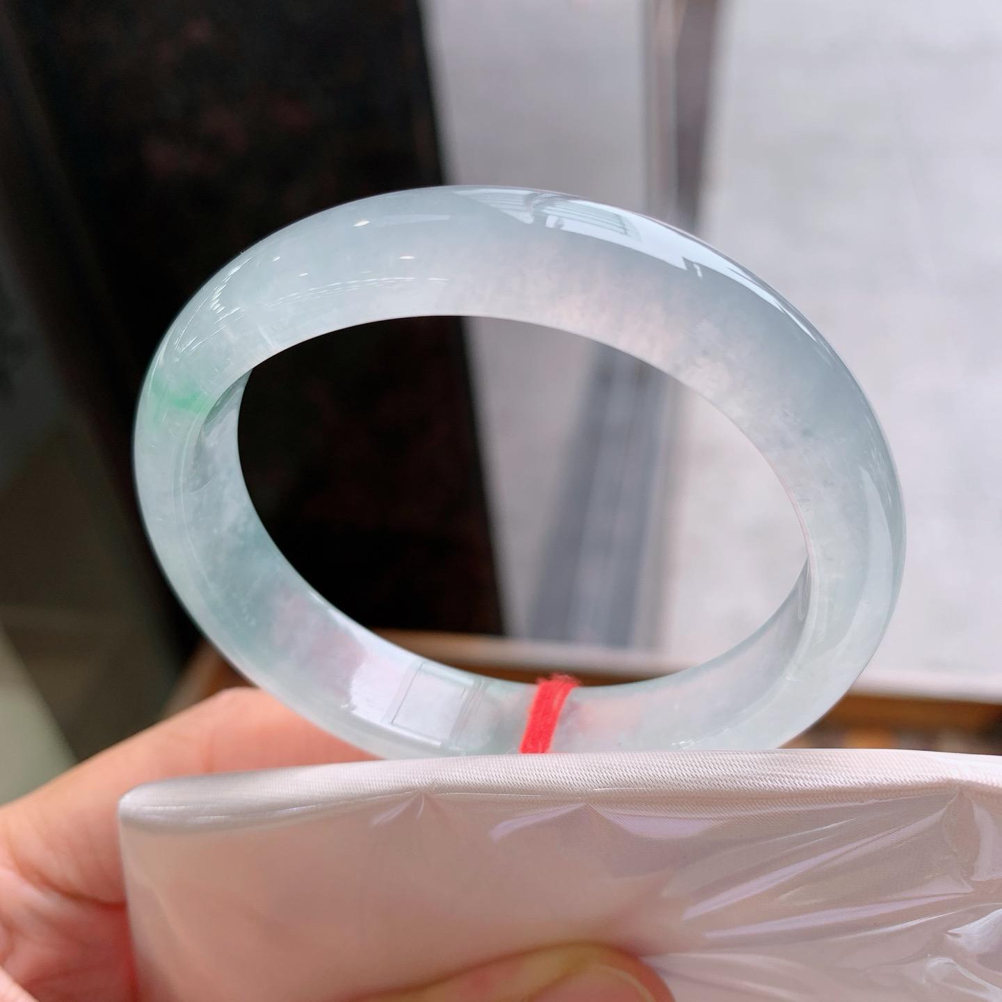 冰晴飄花貴妃鐲